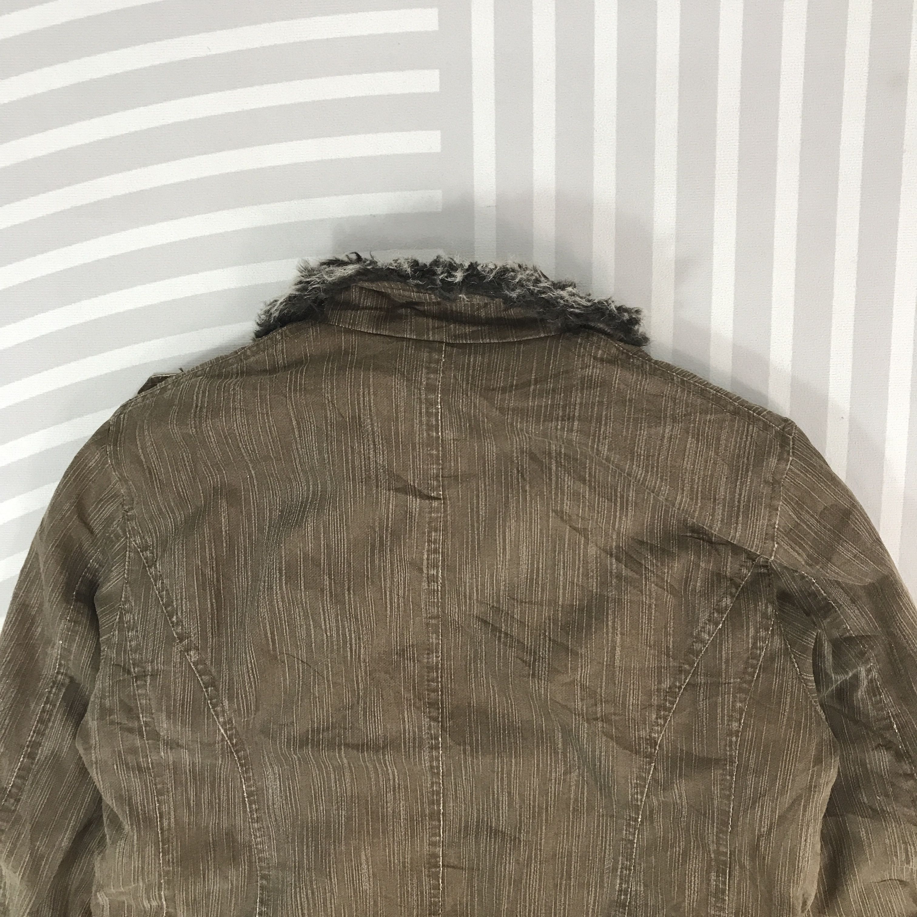 Mossimo Vintage Mossimo bondage Fur Jacket Size US L / EU 52-54 / 3 - 4 Thumbnail