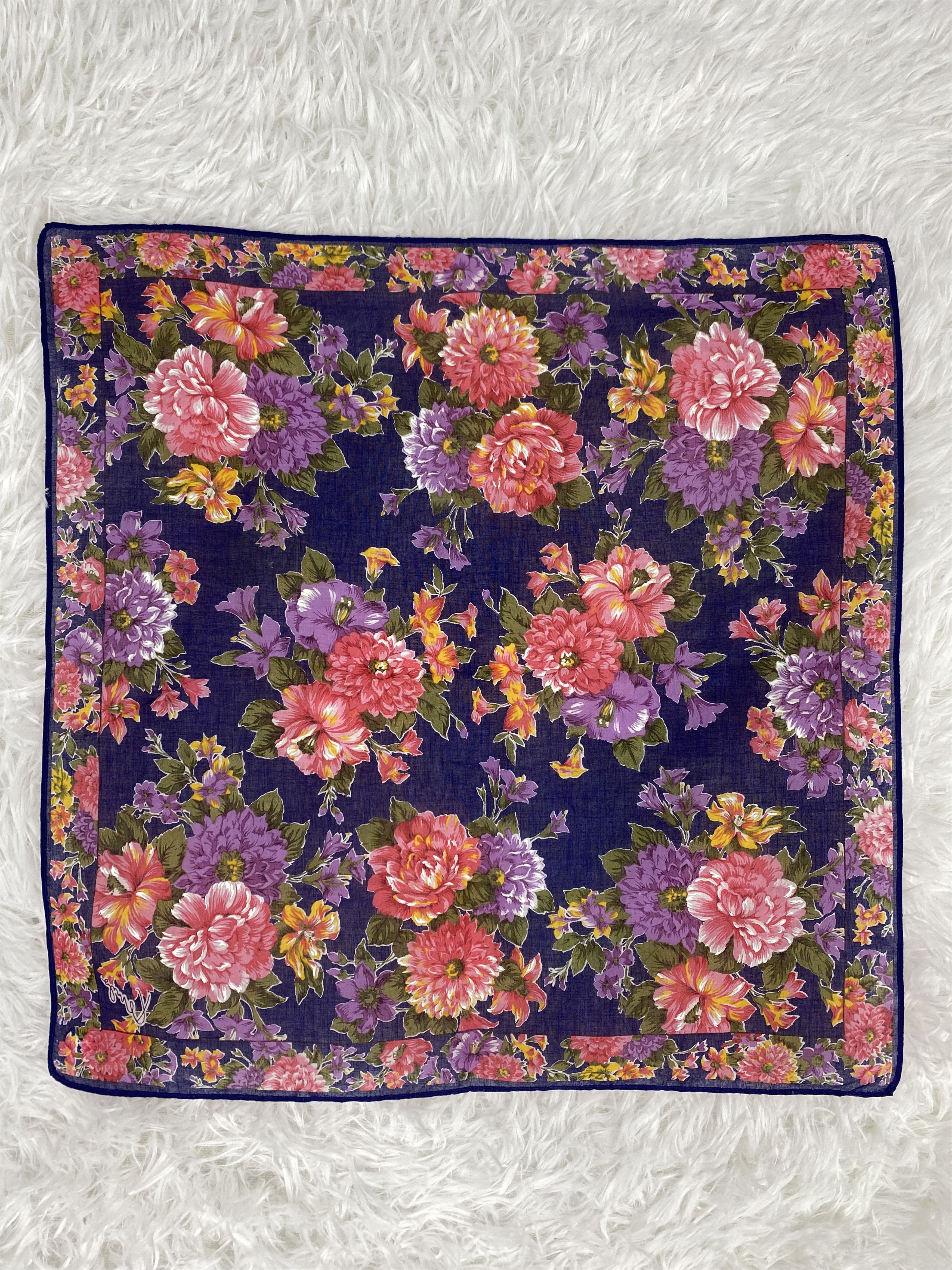 Kenzo Vintage Kenzo Handkerchief Neckerchief PH0248 Size ONE SIZE - 4 Thumbnail