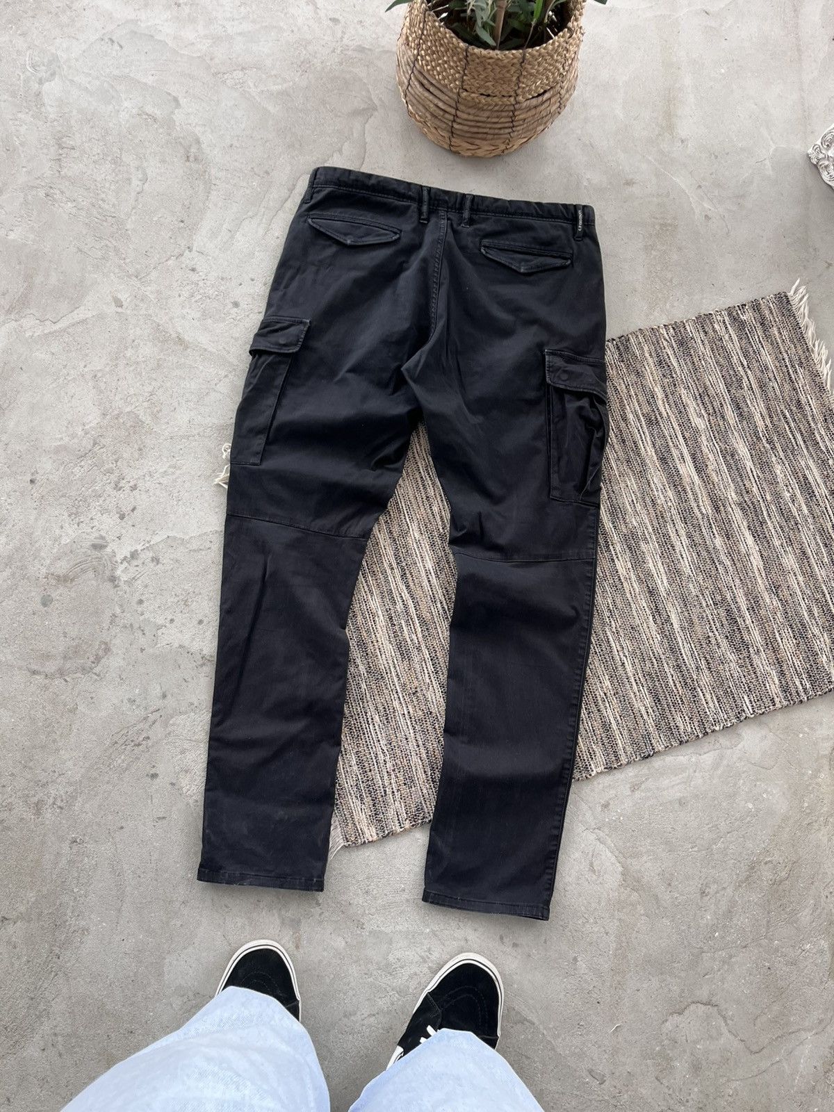 C.P. Company Vintage CP Company Black Slim Cargo Pants Casual Size US 34 / EU 50 - 2 Thumbnail