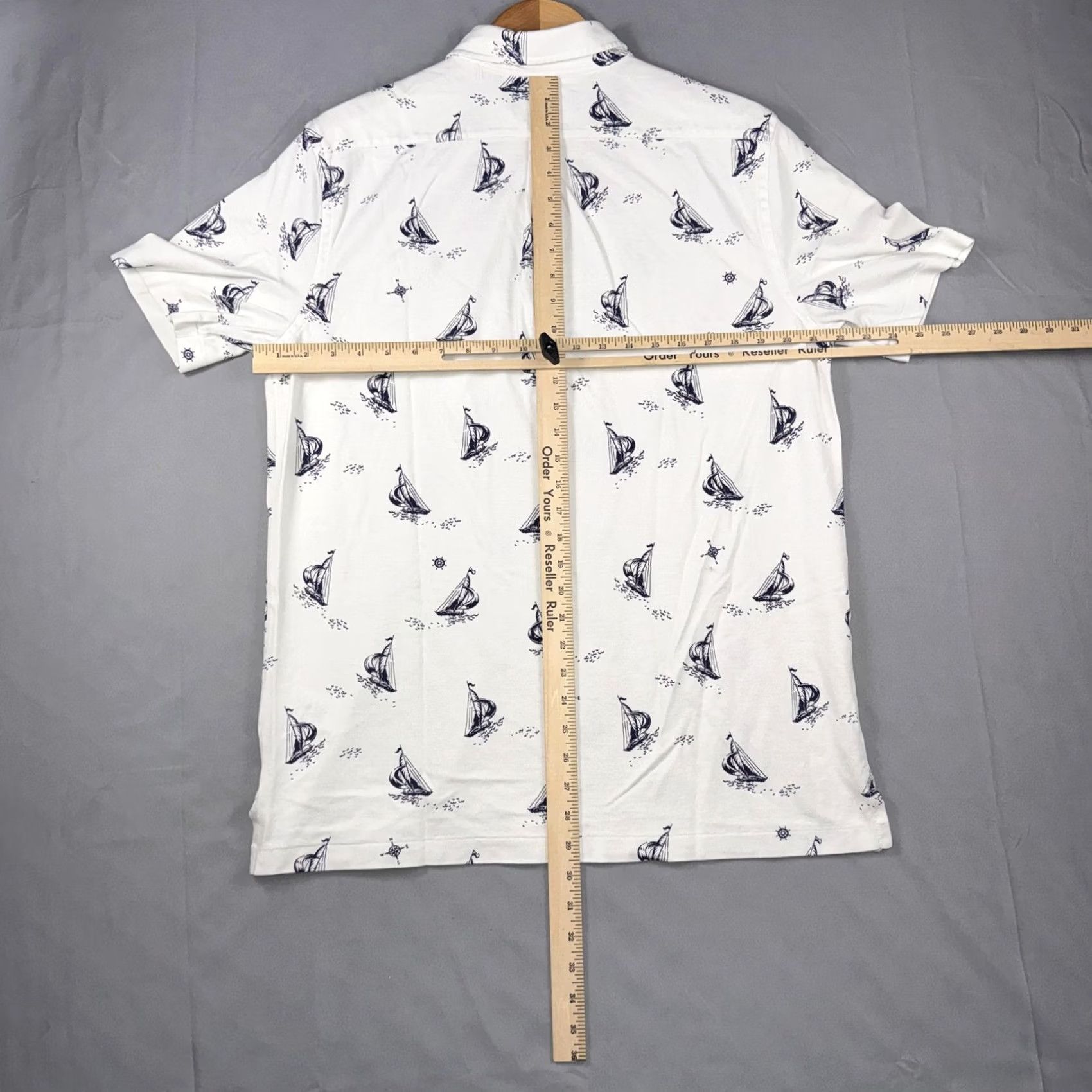 Ralph Lauren Ralph Lauren Polo Shirt Mens L White Knit Oxford Sailboat Nautical Graphic Print Button-Down Collar Short Sleeve Polo Boy Not Applicable Size US L / EU 52-54 / 3 - 5 Thumbnail