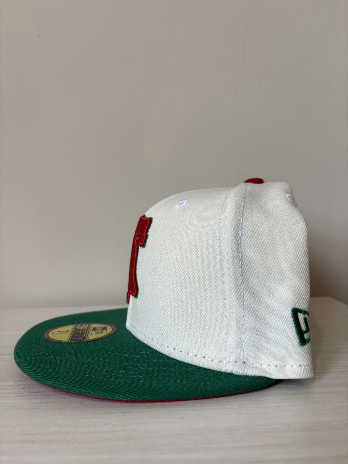 New Era Philadelphia Phillies Size 7 1/2 Pro Image Sports Size ONE SIZE - 4 Thumbnail