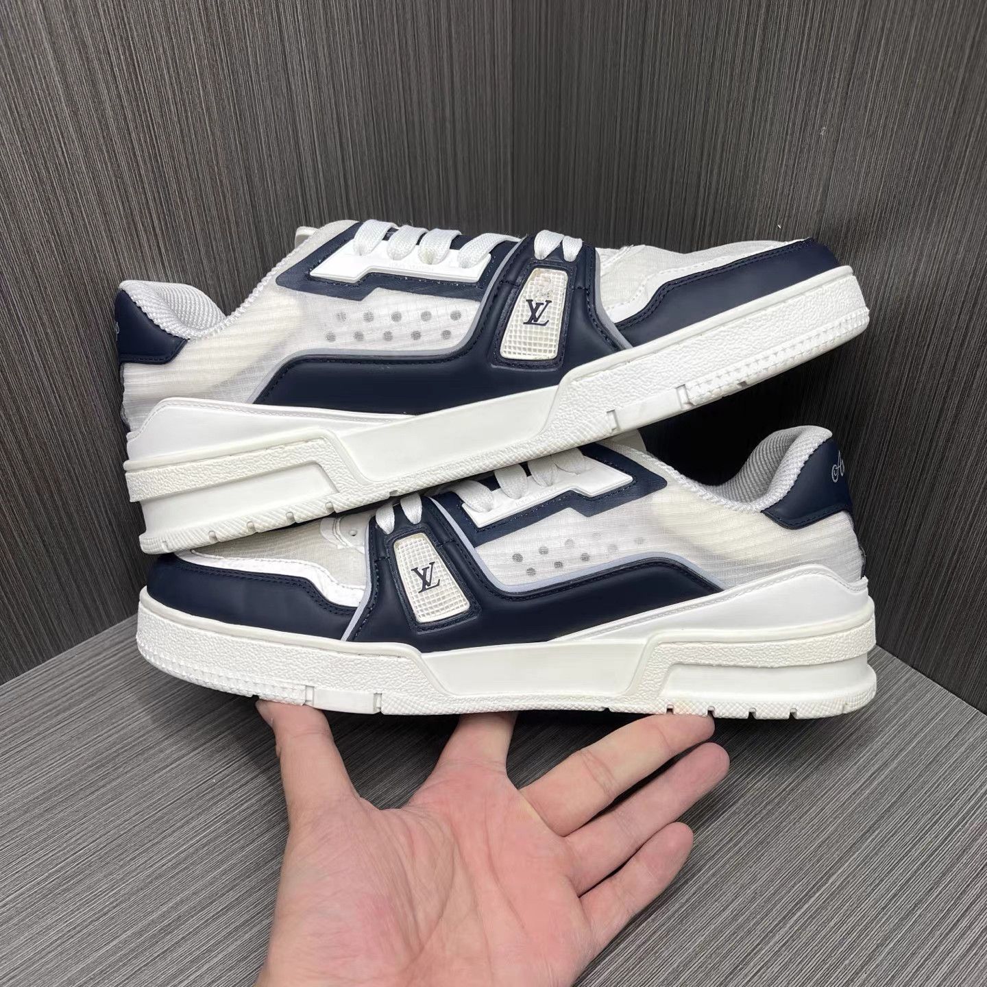 Louis Vuitton LV Trainer 37th America's Cup Blue White K15 Size US 8.5 / EU 41-42 - 4 Thumbnail