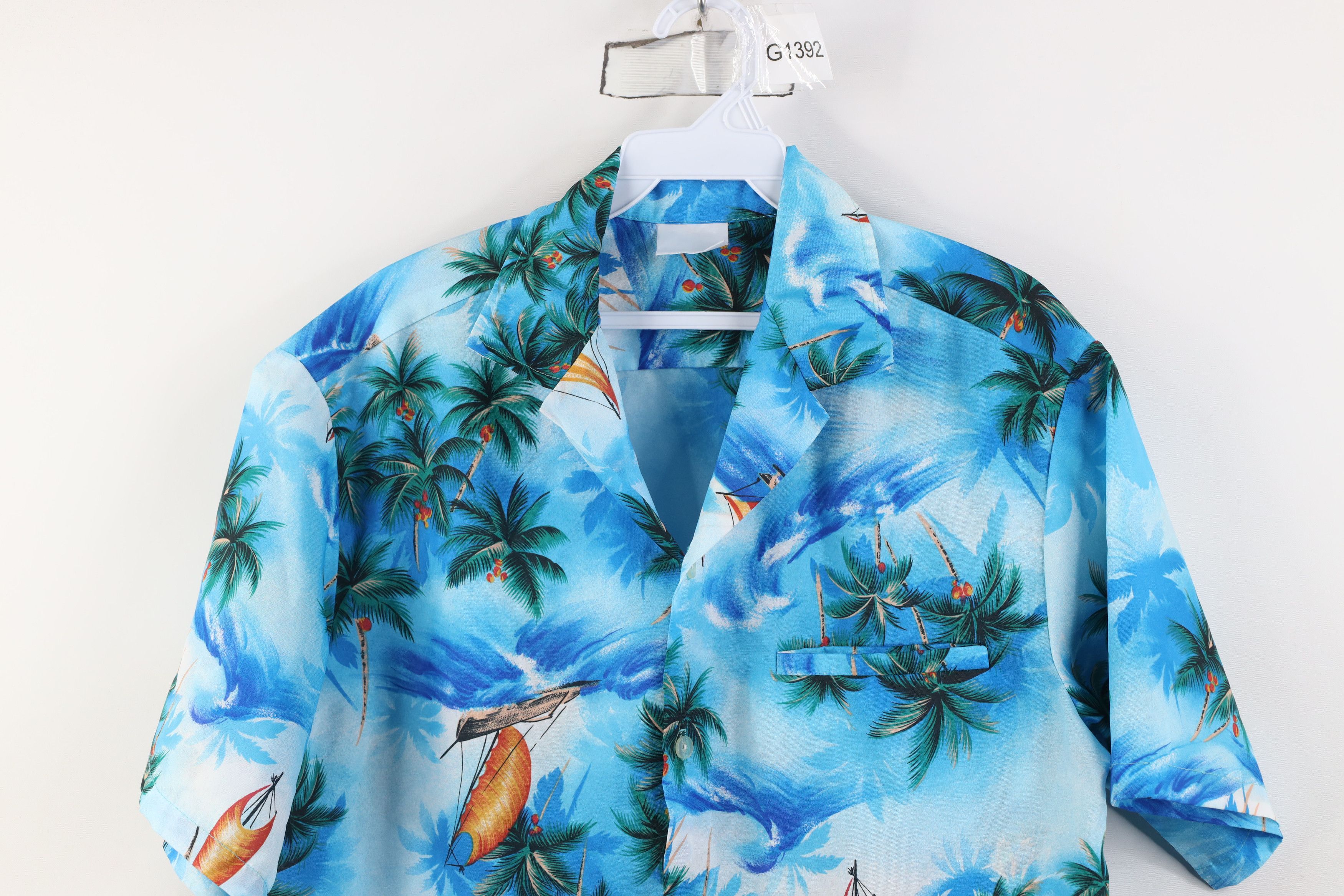 Vintage Vintage 70s Streetwear Camp Collar Hawaiian Button Shirt USA Size US M / EU 48-50 / 2 - 2 Thumbnail