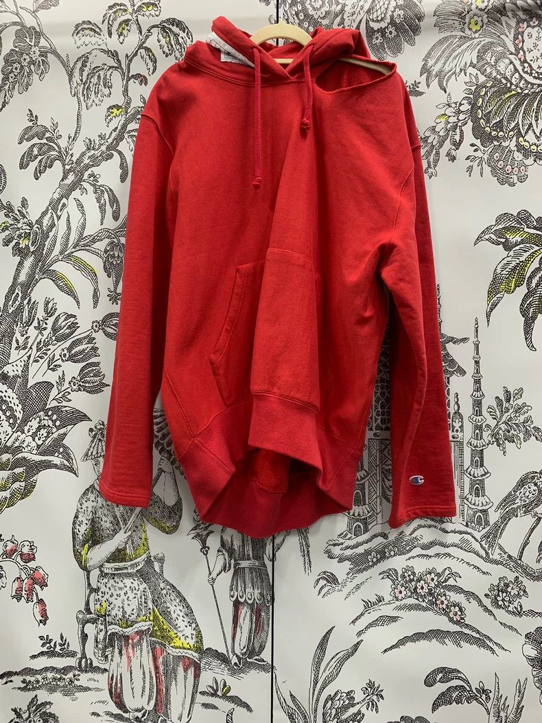 Vetements Vetements Champion Collaborative Bright Red Off-the-should Size US S / EU 44-46 / 1 - 1 Thumbnail