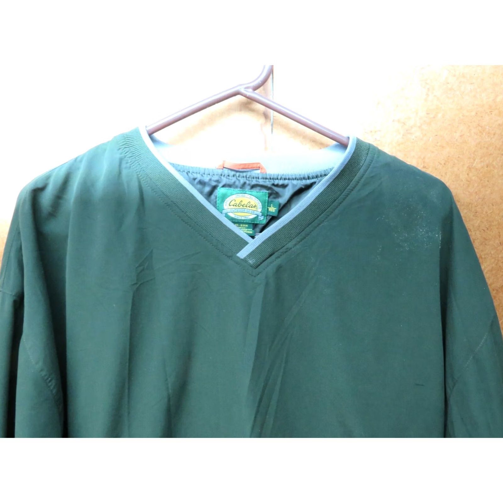 Vintage VINTAGE Cabela's Green Geometric Windbreaker Jacket L Large Womens Outdoor Casual Size L / US 10 / IT 46 - 2 Thumbnail