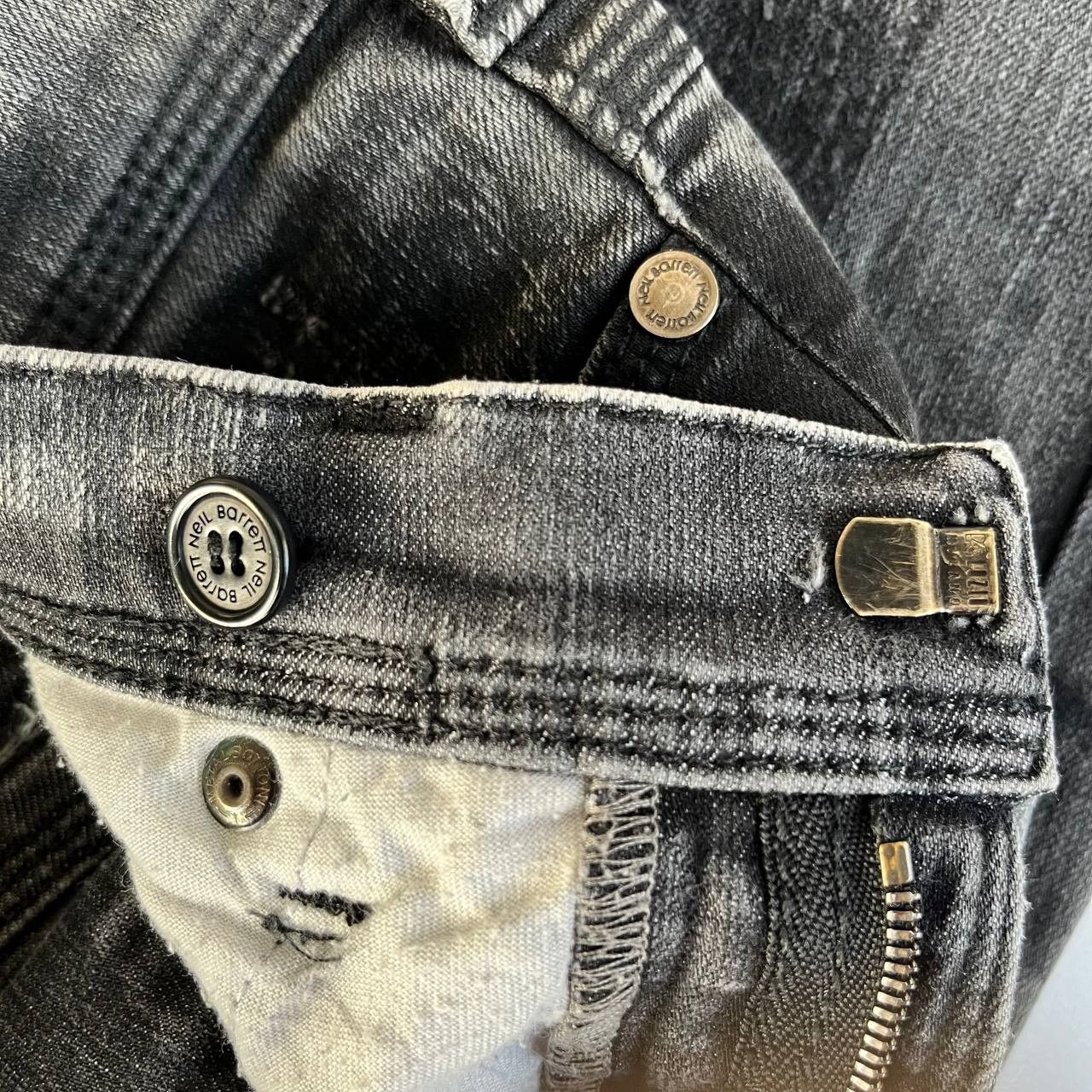 Neil Barrett Neil Barret special garment jeans Size US 32 / EU 48 - 5 Thumbnail
