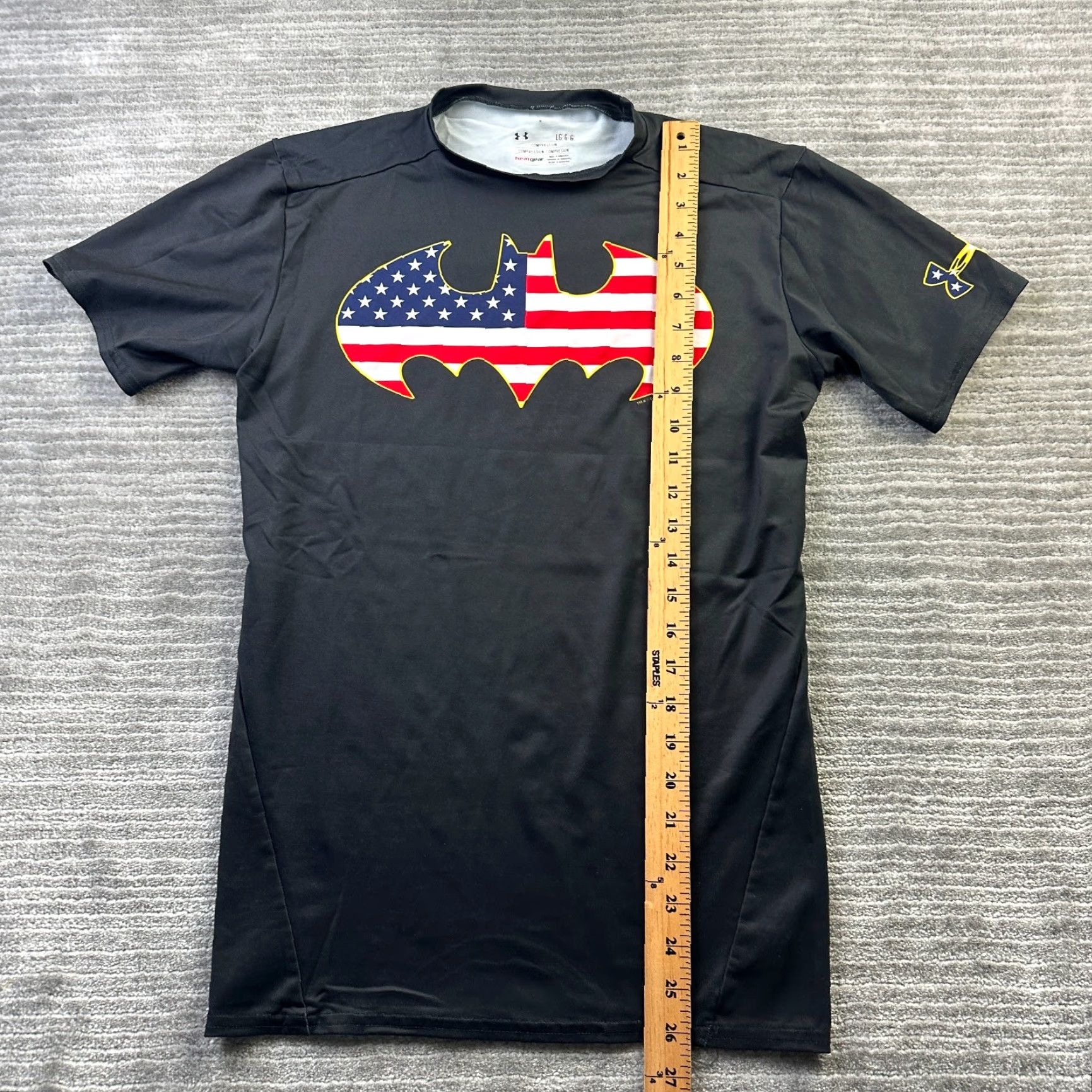 Under Armour Under Armour Shirt Mens Large Black Batman Compression Superhero Alter Ego USA Mens Size US L / EU 52-54 / 3 - 8 Thumbnail