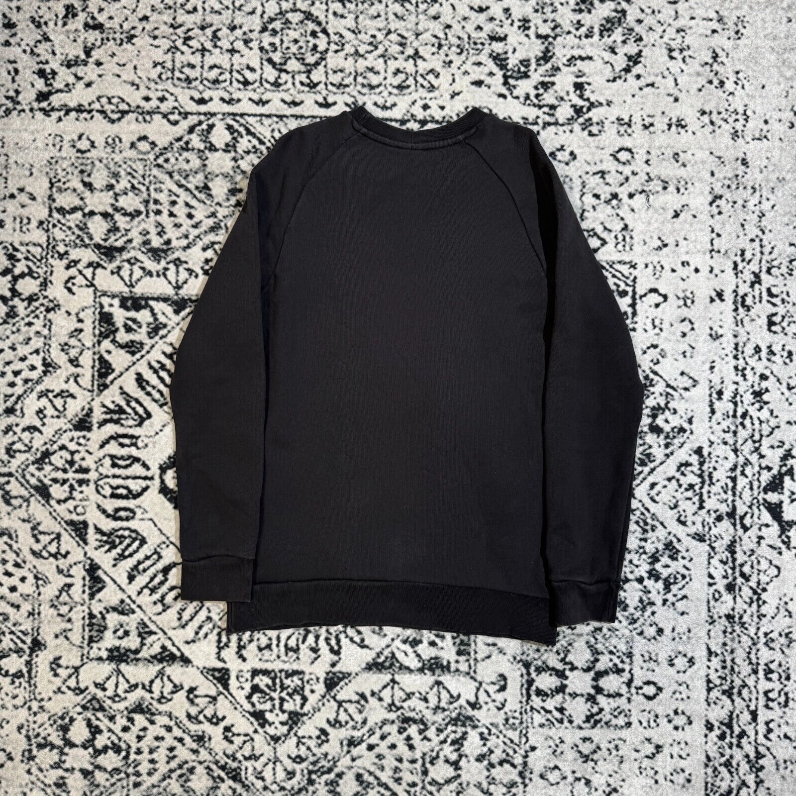 Adidas Vintage Adidas Unisex Black Cotton Crewneck Size S Y2K 90s Size US S / EU 44-46 / 1 - 10 Thumbnail