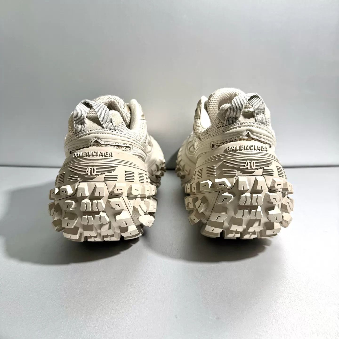 Balenciaga Balenciaga Bouncer Defender dad sneaker light brown 40 Size US 7 / EU 40 - 5 Thumbnail