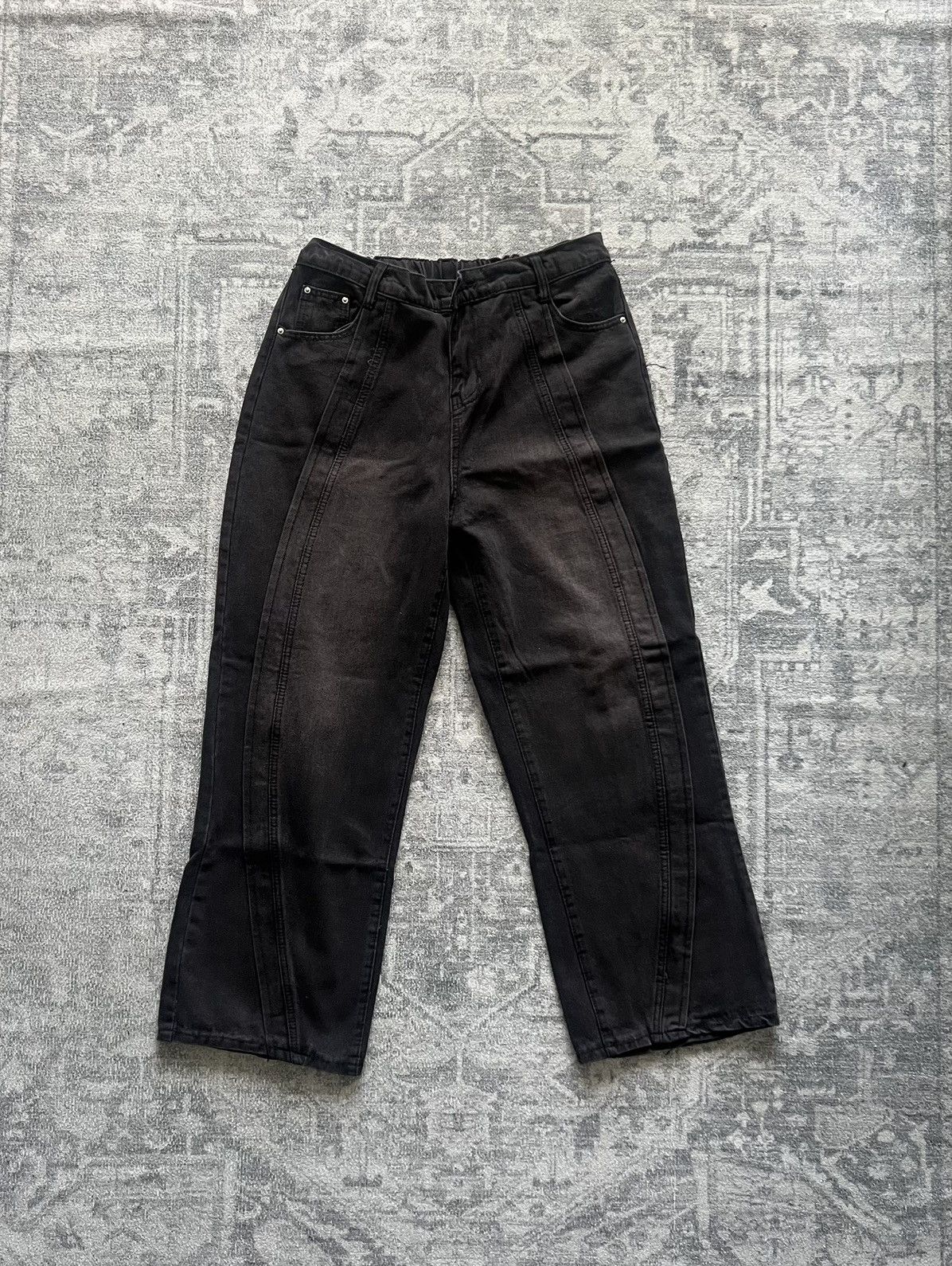 Other Black Denim Barrel Jeans Size US 32 / EU 48 - 1 Thumbnail