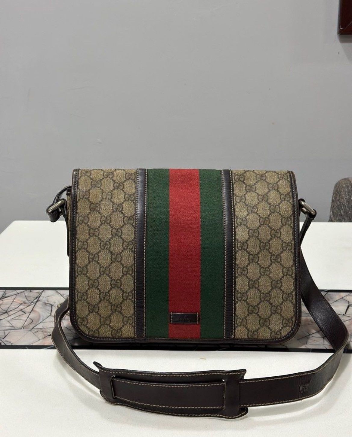 Gucci Beige/Brown GG Supreme Canvas Web Messenger Bag