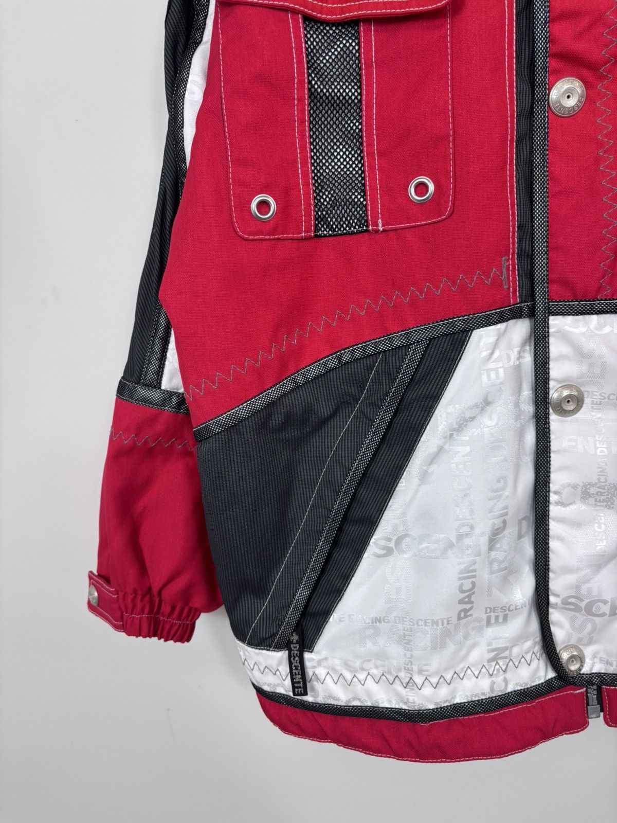 Descente Descente Swiss Suisse Ski Team Men’s Insulated Ski Jacket Size US M / EU 48-50 / 2 - 9 Thumbnail