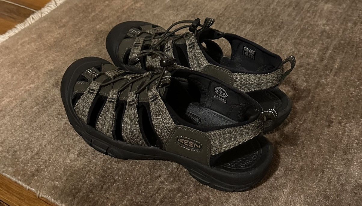 KEEN KEEN Newport H2 Forest Night/Black green sandal Size US 11 / EU 44 - 2 Thumbnail