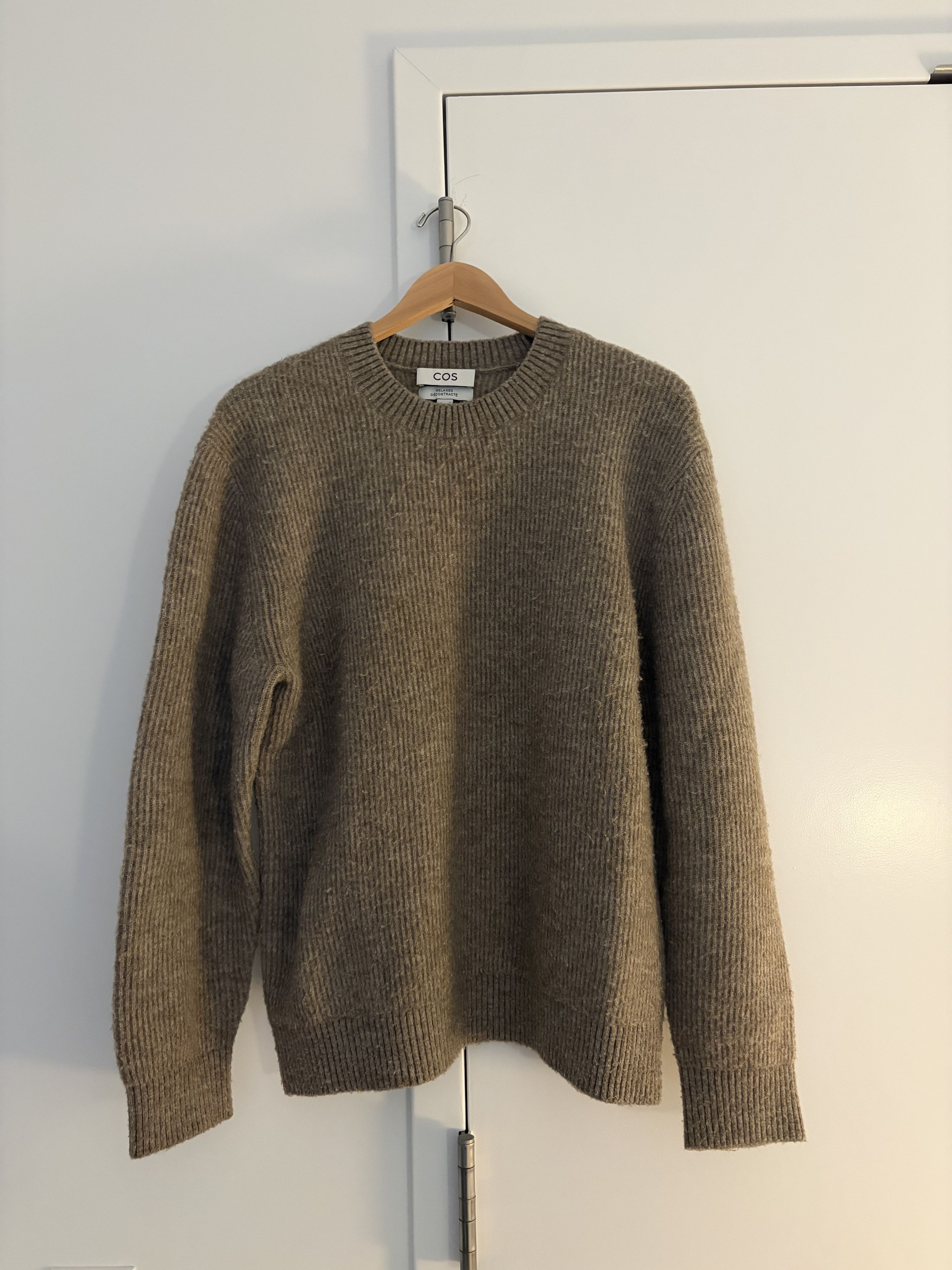 Cos Relaxed Knit Sweater Size US XS / EU 42 / 0 - 1 Thumbnail
