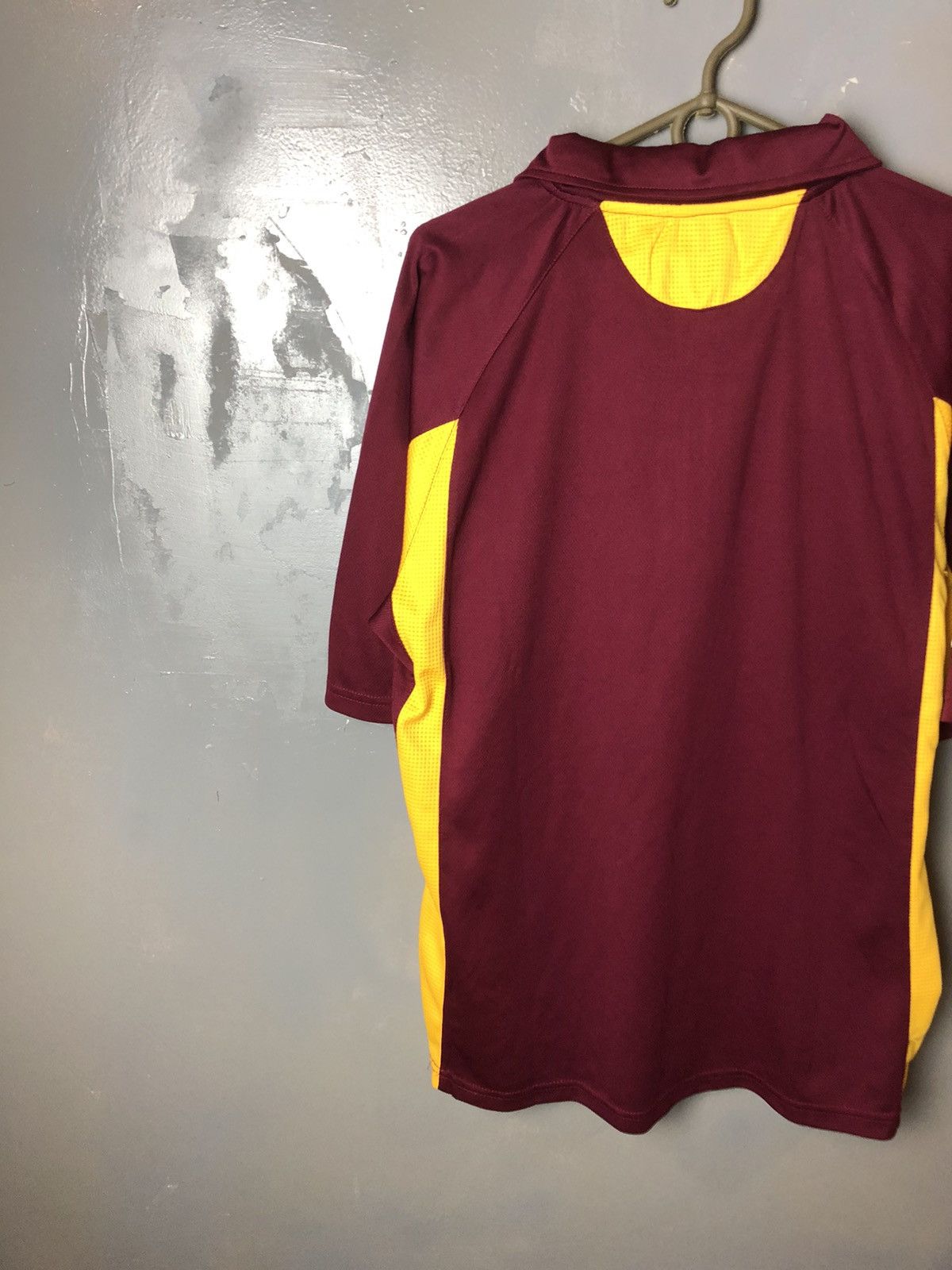 Vintage Men’s soccer jersey Digicel size M Size US M / EU 48-50 / 2 - 9 Thumbnail