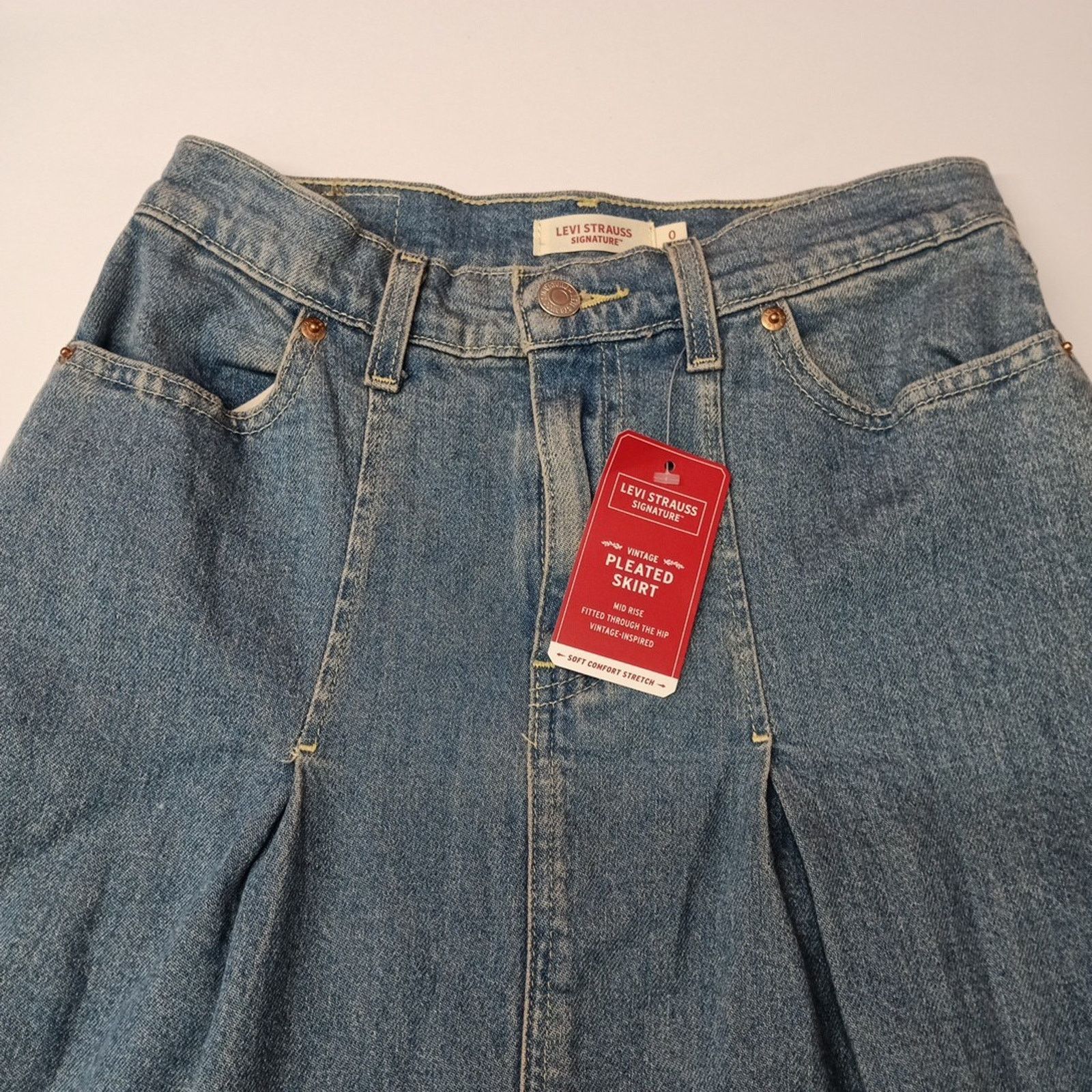 Levi's Levi Strauss Blue Denim Pleated Skirt Women's Size 0 W25 Size 25" / US 0 / IT 36 - 3 Thumbnail