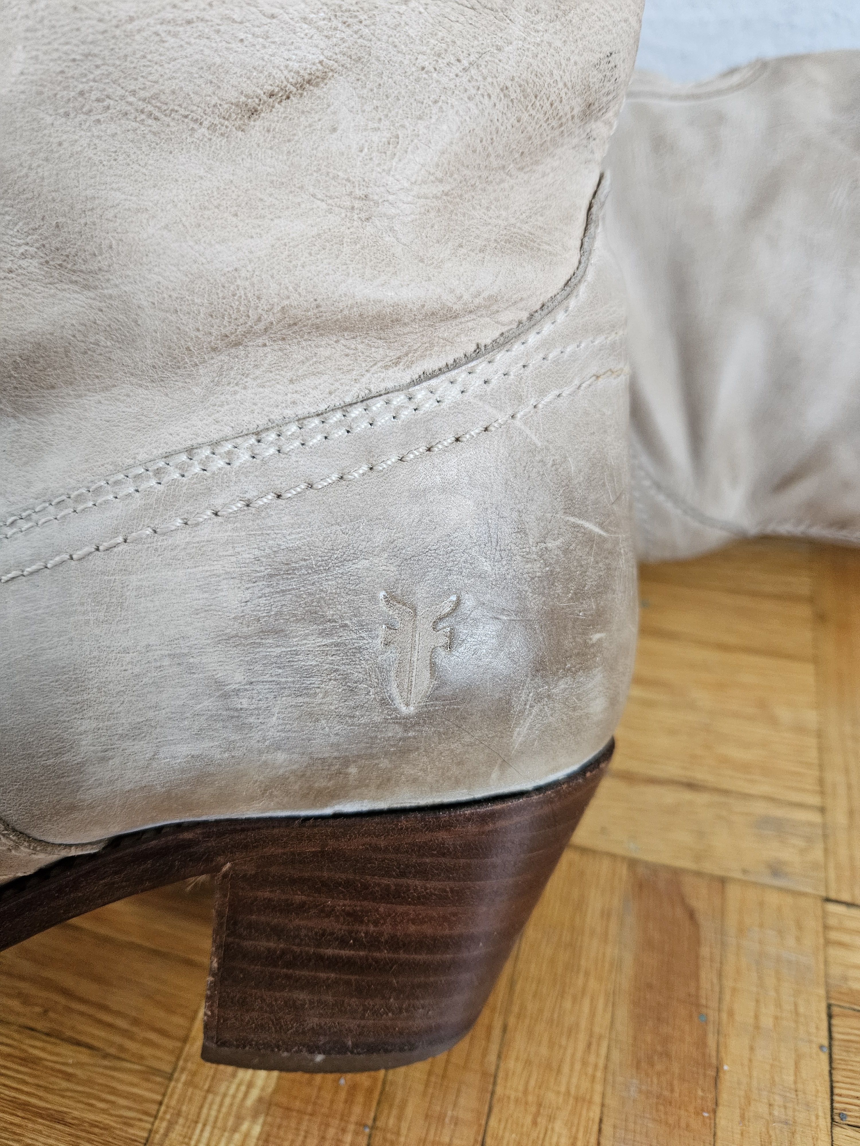 Frye Distressed brushed leather Frye boots avantgarde western Size US 6.5 / IT 36.5 - 5 Thumbnail