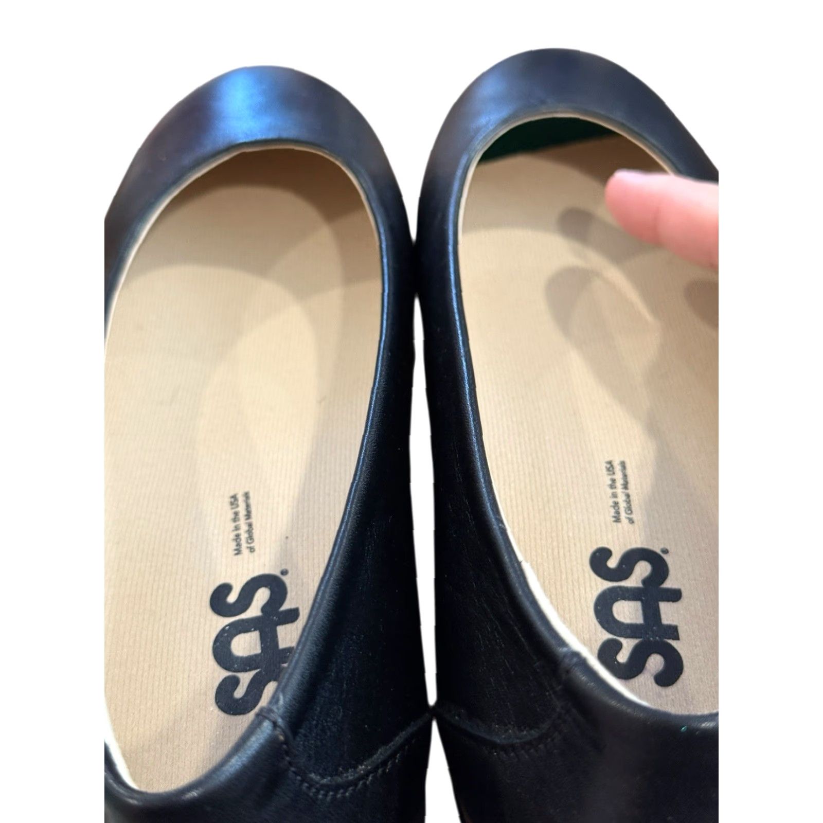SAS Sas Women’s Flat Black Leather Slip On Comfort Ballet Sas Flat M Black Leather Scenic Comfort Slip On Women’s Size 6 Size US 6 / IT 36 - 7 Thumbnail