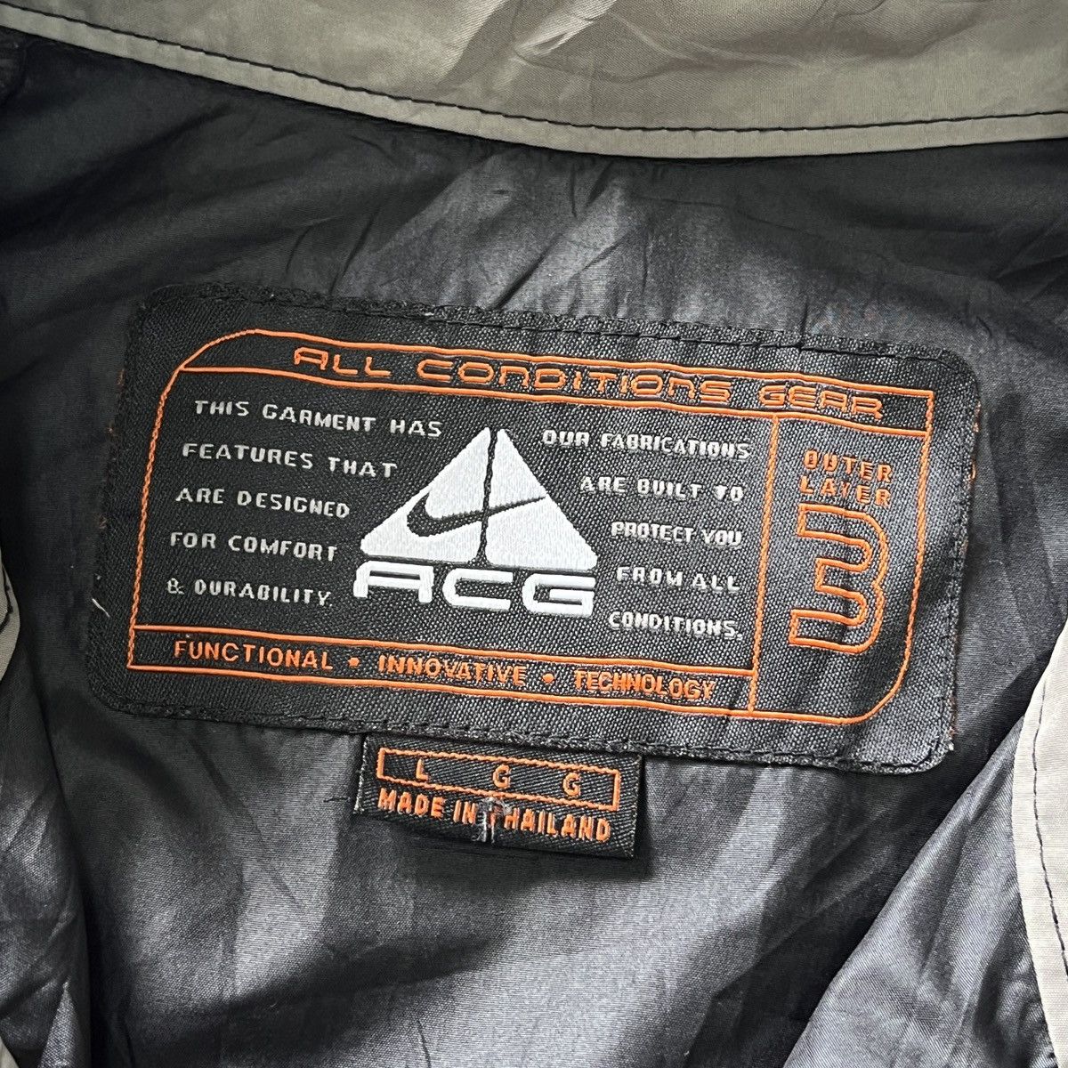 Nike Nike ACG All Condition Gear Light Jacket Size US L / EU 52-54 / 3 - 18 Thumbnail