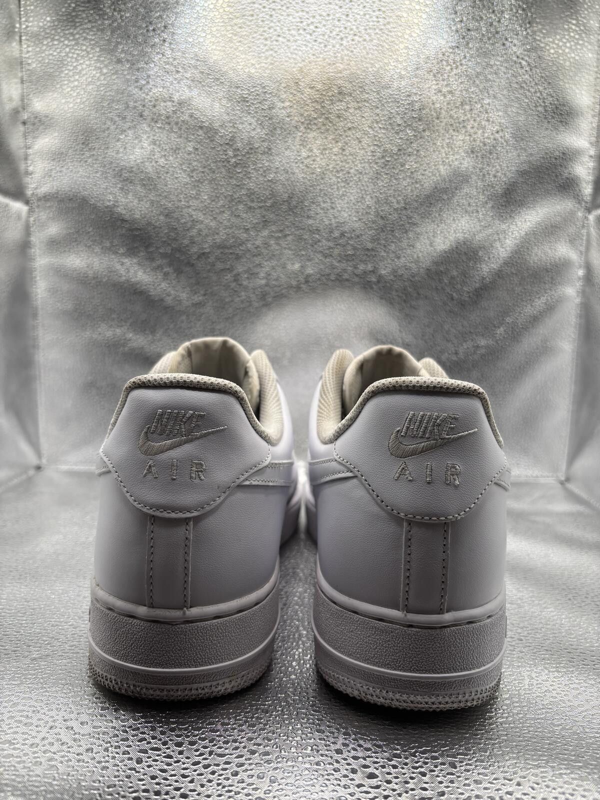 Nike Nike Air Force 1 low triple white Size US 11.5 / EU 44-45 - 4 Thumbnail
