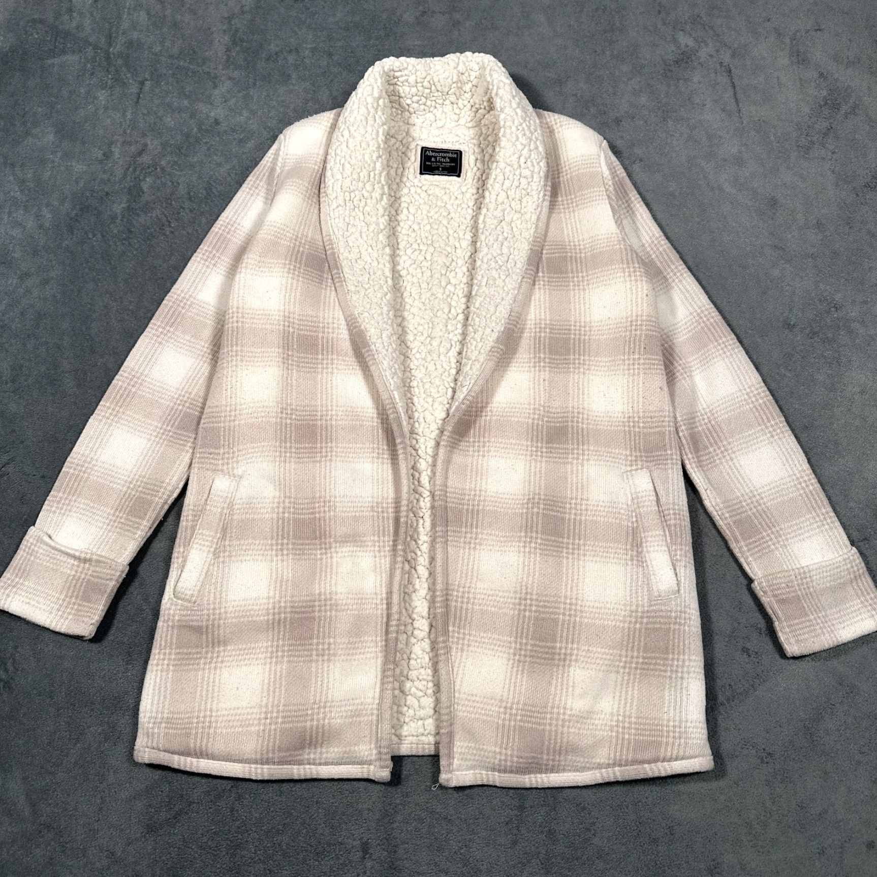 Abercrombie & Fitch Abercrombie & Fitch Cardigan Sweater Womens Small Sherpa Lined Open Front Plaid Size S / US 4 / IT 40 - 5 Thumbnail
