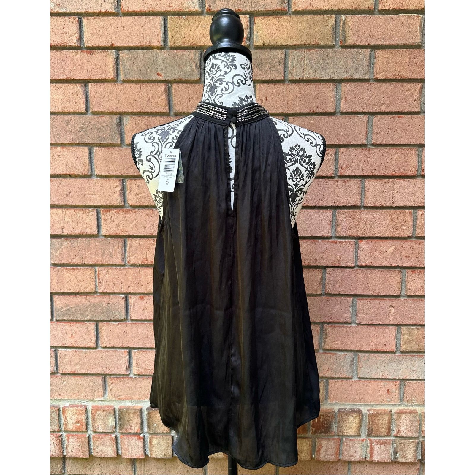 Other NWT Torrid Black Satin Halter Top Beaded Collar 00 Size XL / US 12-14 / IT 48-50 - 3 Thumbnail