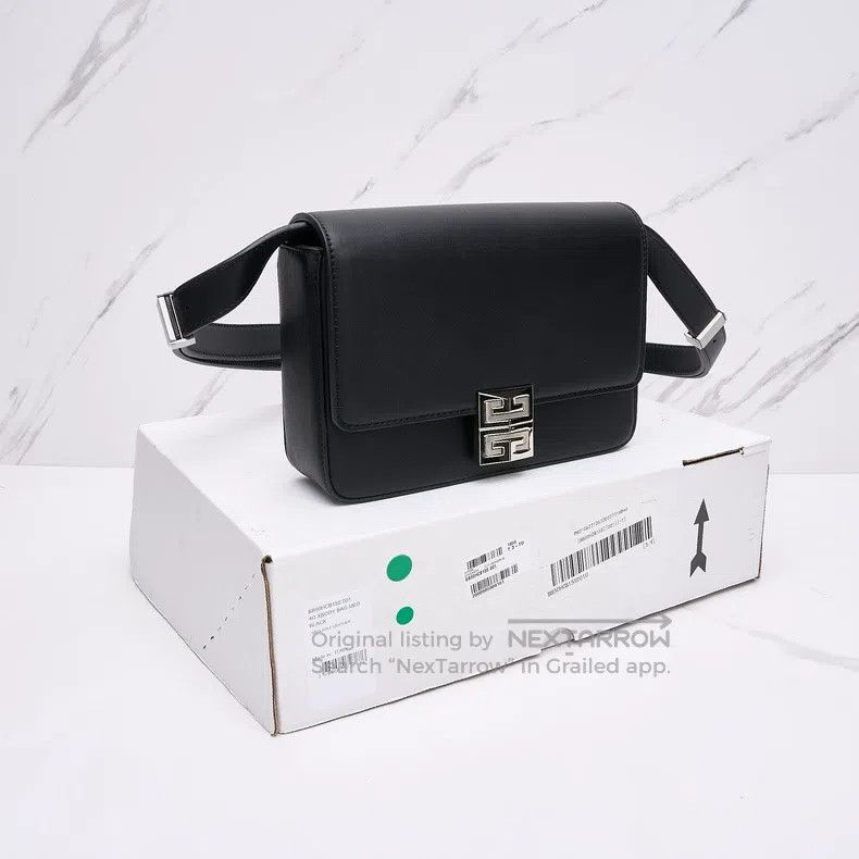 Givenchy Givenchy Ladies Metal Logo Crossbody Bag Size ONE SIZE - 8 Thumbnail