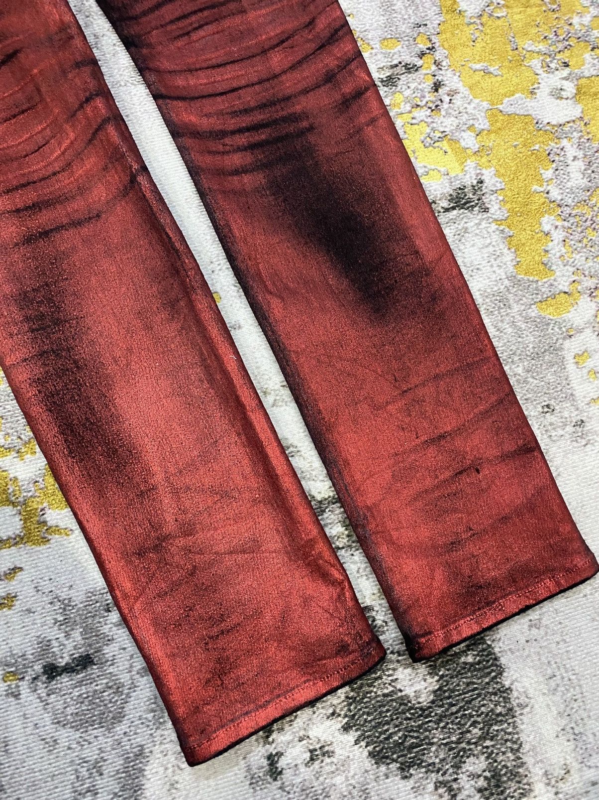 Amiri Amiri Knee Hole Red Waxed Denim Jeans Size US 31 - 10 Thumbnail