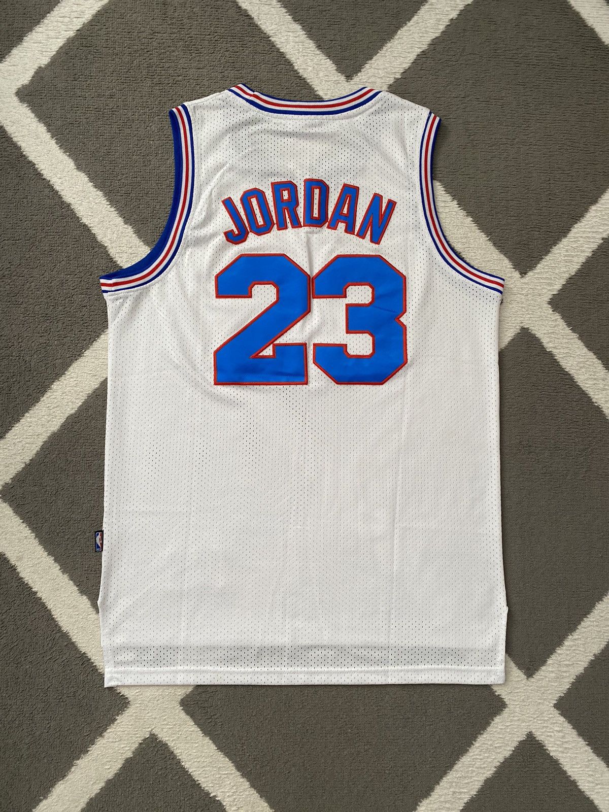 Champion × Jordan Brand × Vintage Vintage 00’s Champion x Tune Squad Michael Jordan 23 Jersey Size US L / EU 52-54 / 3 - 2 Thumbnail