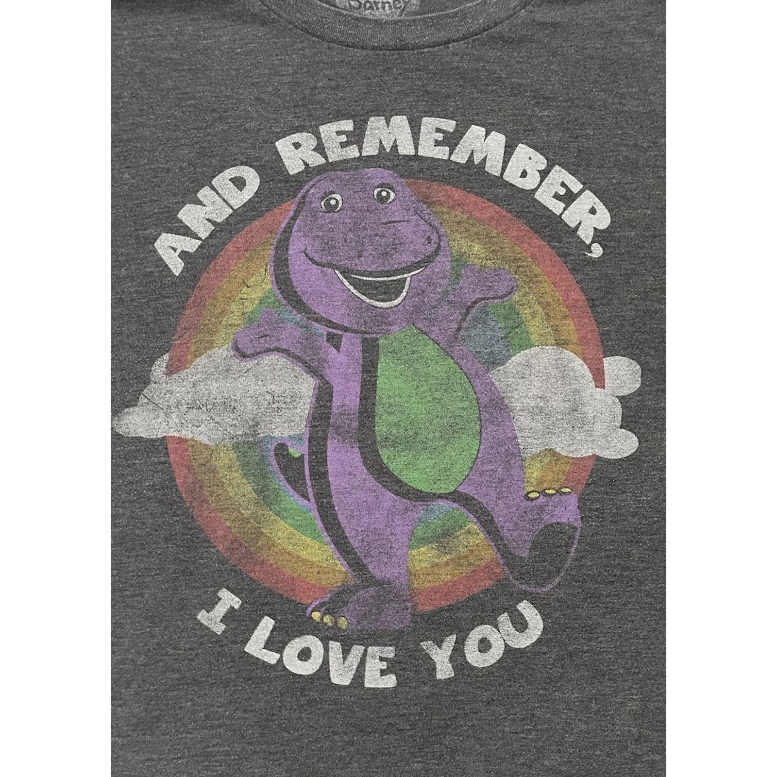 Vintage Vintage Barney The Dinosaur Faded Shirt Size Medium Love You Size US M / EU 48-50 / 2 - 2 Thumbnail