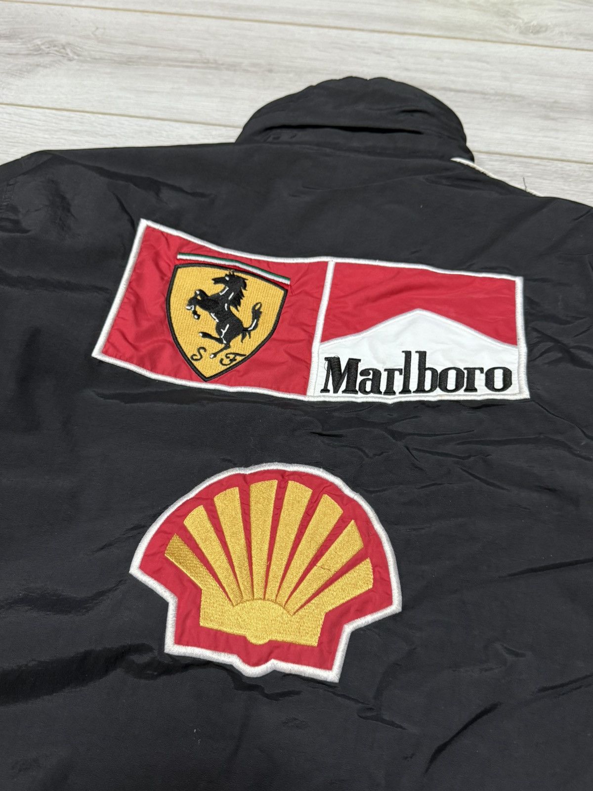 Marlboro Ferrari Marlboro Chase shell Vodafone vintage racing bomber Size US L / EU 52-54 / 3 - 10 Thumbnail