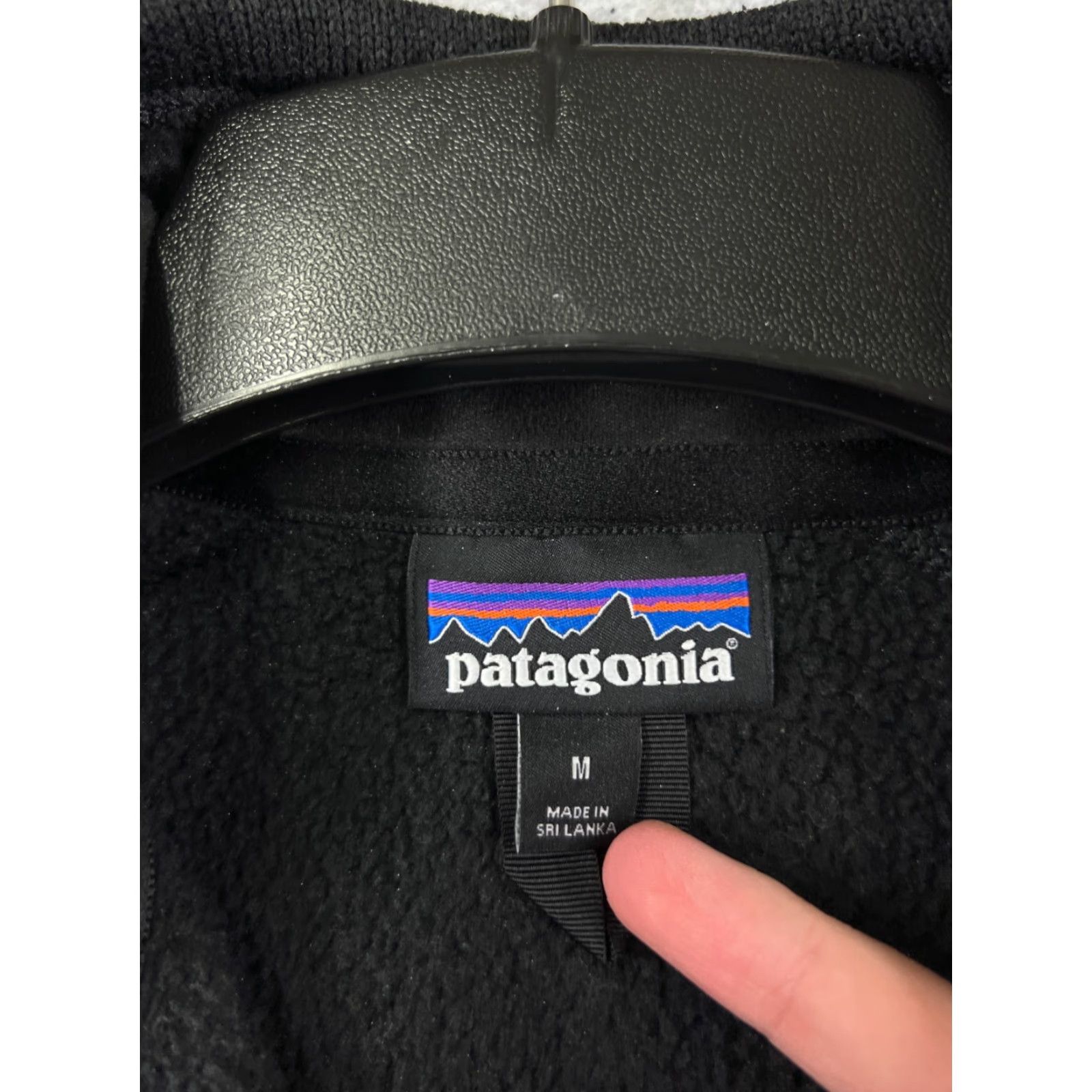 Patagonia Patagonia Womens Jacket Gray Zip Mock Neck Fleece Cozy All Seasons Logo Embroidered Size M / US 6-8 / IT 42-44 - 3 Thumbnail