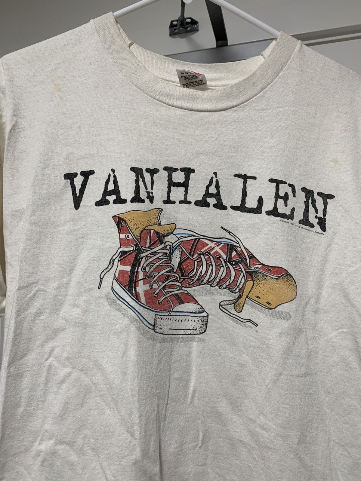 Vintage 1993 Van Halen World Tour Shirt Size US XL / EU 56 / 4 - 2 Thumbnail