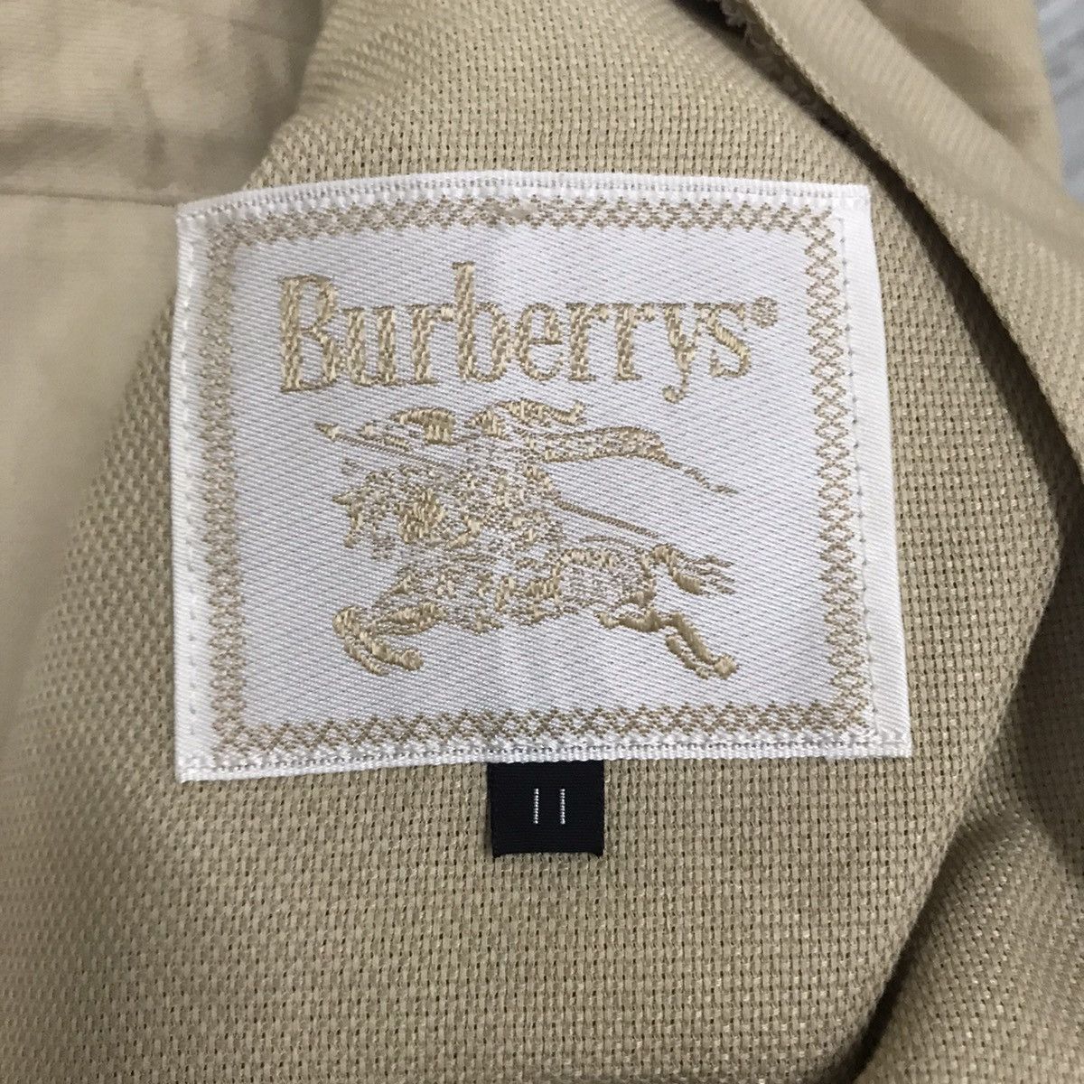 Burberry Burberrys of London Size US L / EU 52-54 / 3 - 5 Thumbnail