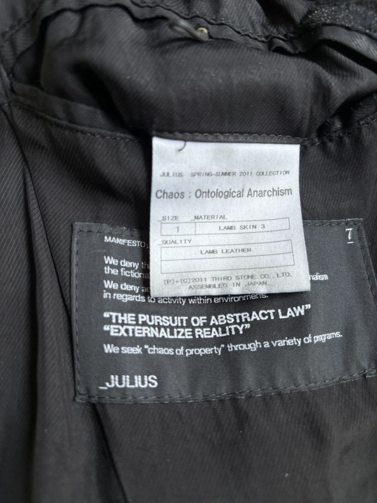 Julius JULIUS SS11 “Chaos; Ontological Anarchism” Leather Jacket Size US S / EU 44-46 / 1 - 9 Thumbnail