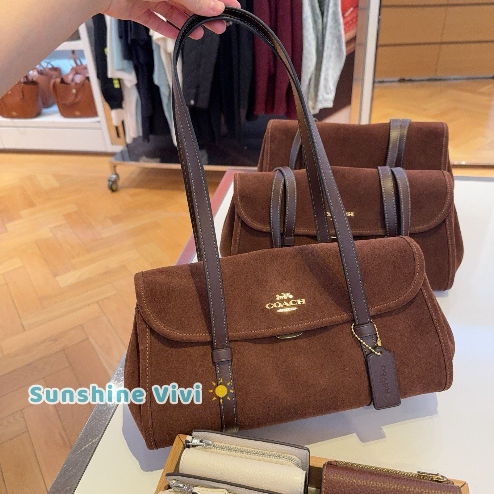 Coach NWT Coach Bridget Shoulder Bag CDB06 Vintage Brown/Maple Size ONE SIZE - 1 Thumbnail