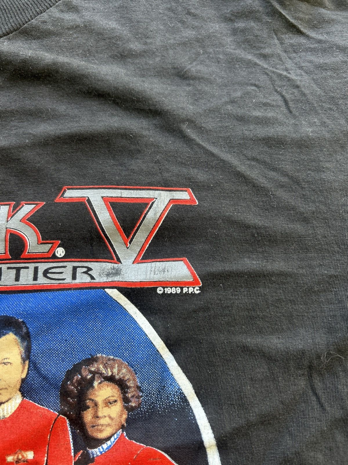 Vintage Vintage 1989 Star Trek V Production Crew T-Shirt Size US L / EU 52-54 / 3 - 3 Thumbnail