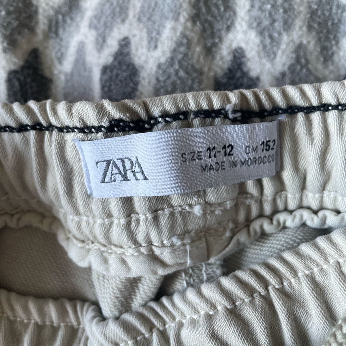 Zara Beige cargos Size US 26 / EU 42 - 3 Thumbnail