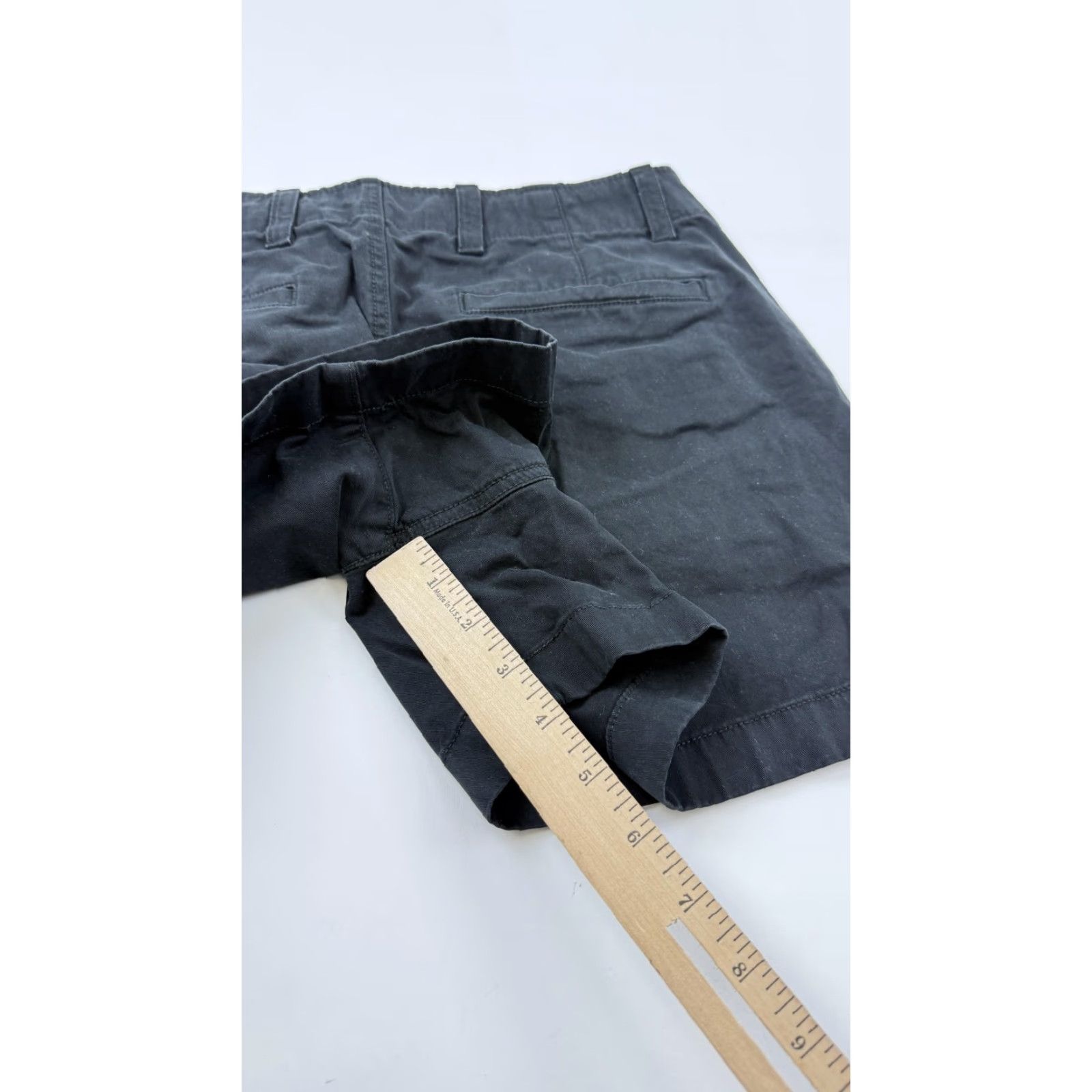 Gap GAP Shorts Women's 4 Inch Downtown Chino Black Size 8 Adult Regular Waist 32 Inseam 4 in Garment Dyed Casual Size 30" / US 8 / IT 44 - 6 Thumbnail