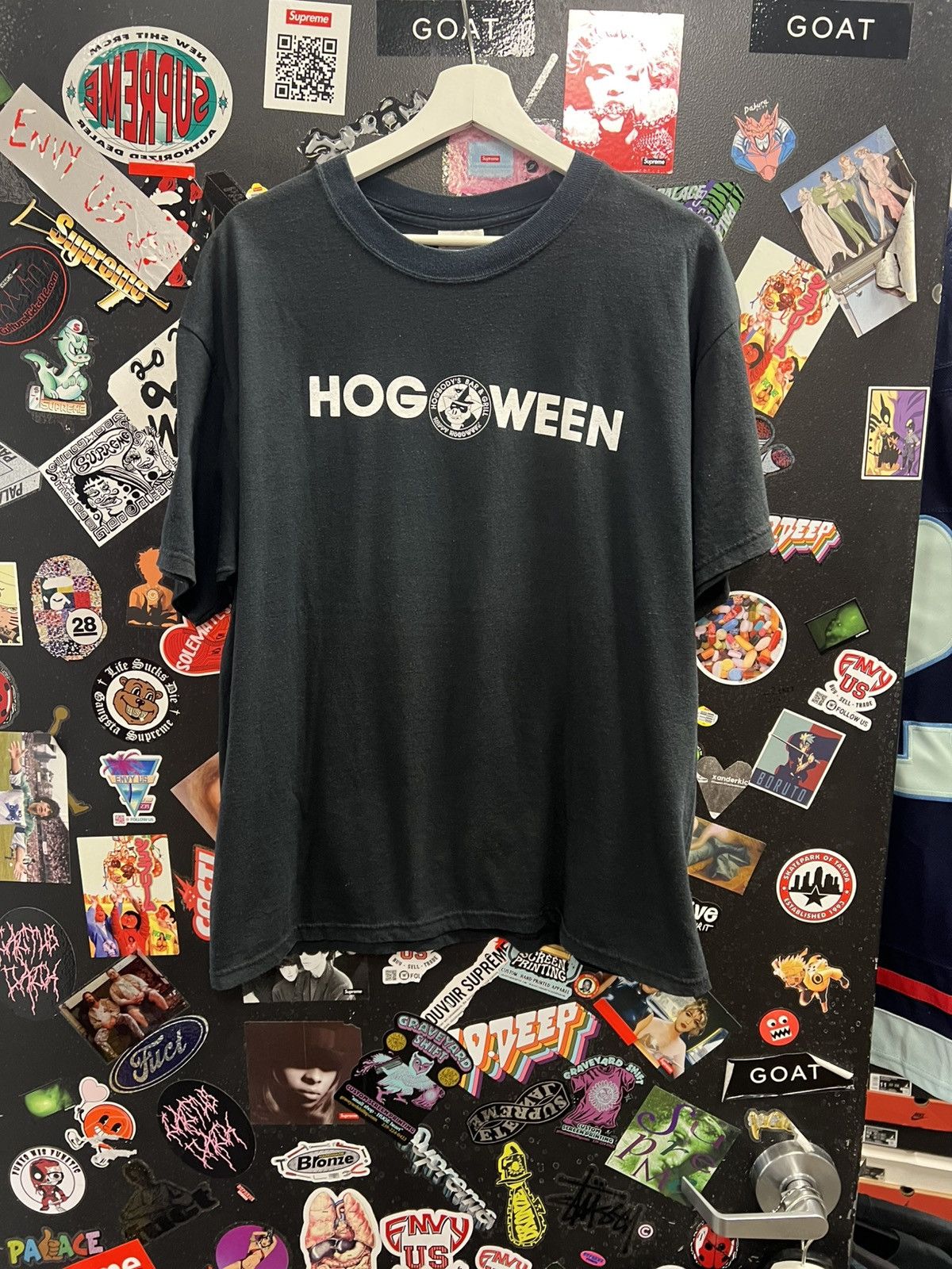 Vintage Vintage Happy Hog O Ween Halloween Shirt Size US L / EU 52-54 / 3 - 1 Thumbnail