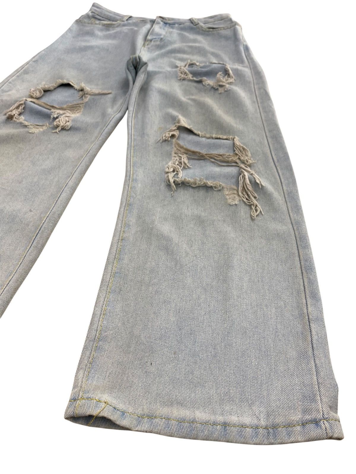 Japanese Brand Japanese Brand Distressed Style Light Jeans Size US 28 / EU 44 - 6 Thumbnail