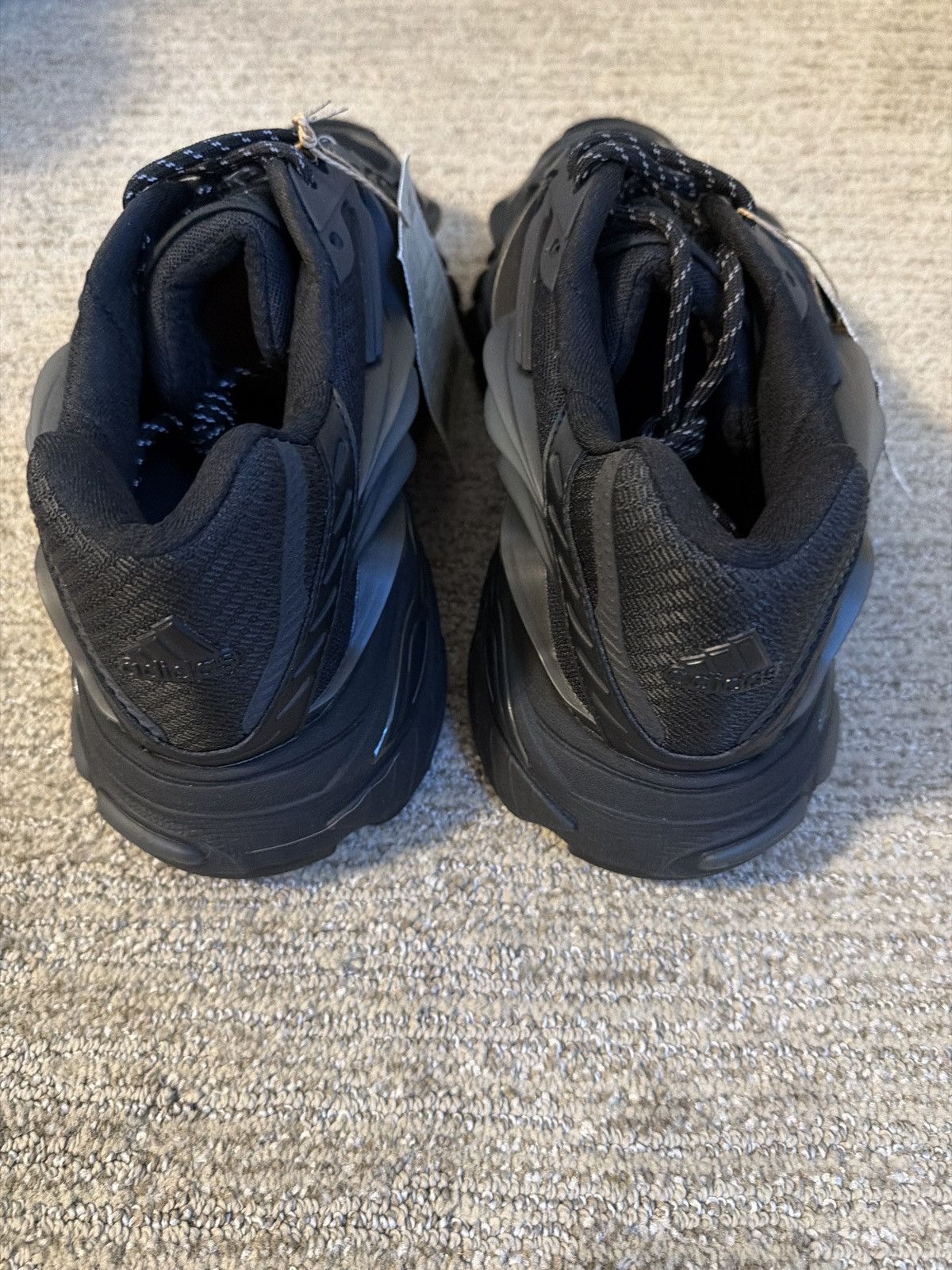 Adidas × Pharrell ADIDAS JELLYFISH TRIPLE BLACK Size US 15 / EU 48 - 5 Thumbnail
