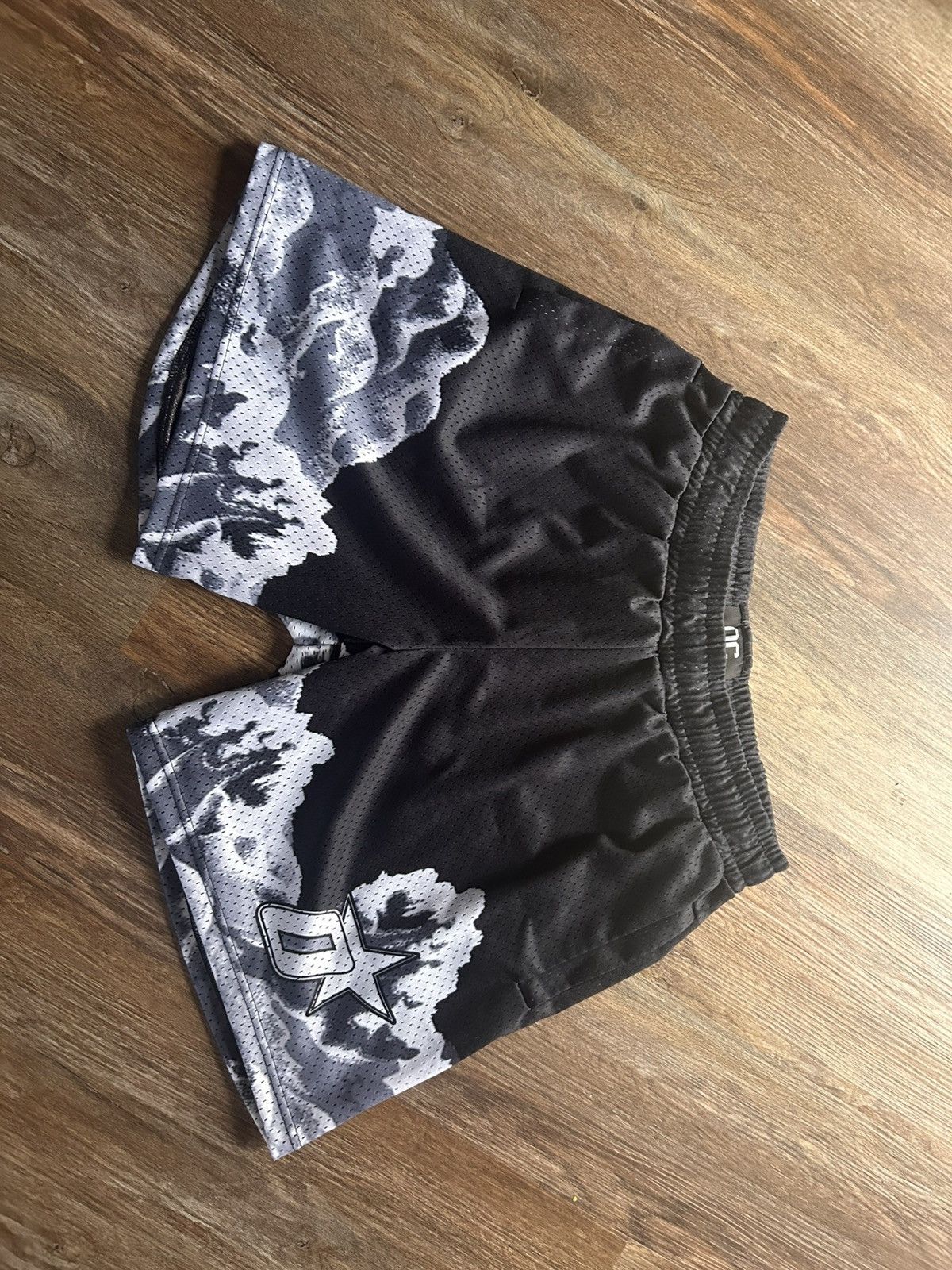 Other OC Black and White shorts Size US 32 / EU 48 - 1 Thumbnail