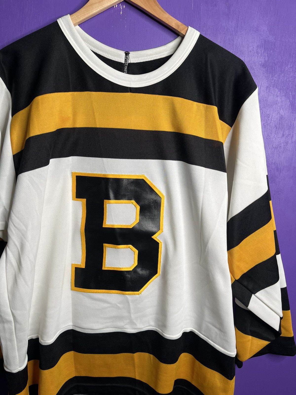 Ccm × NHL × Vintage Vintage 80s CCM Boston bruins alternate jersey Size US M / EU 48-50 / 2 - 3 Thumbnail