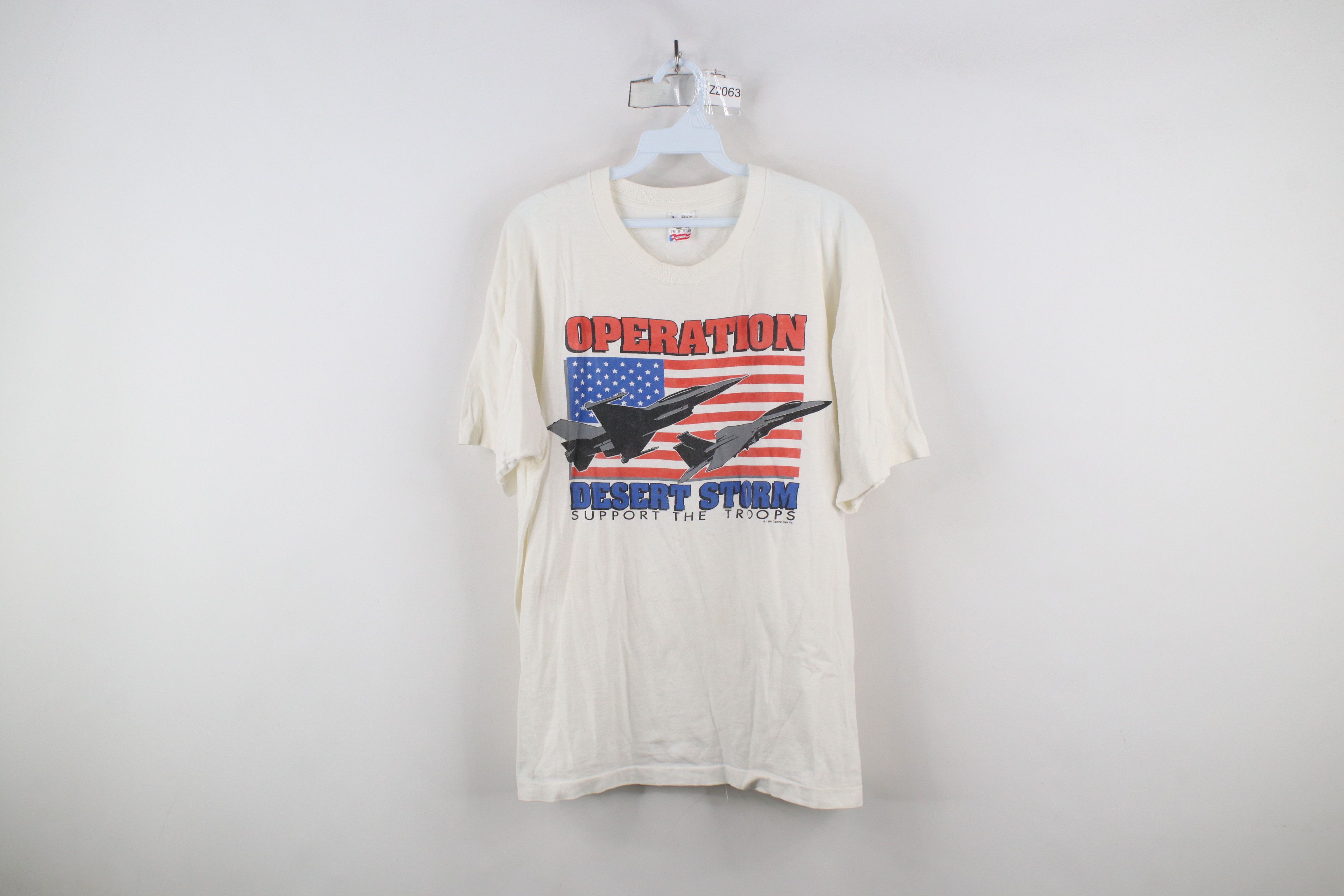 Vintage Vintage 90s Operation Desert Military T-Shirt White USA Size US XL / EU 56 / 4 - 1 Thumbnail