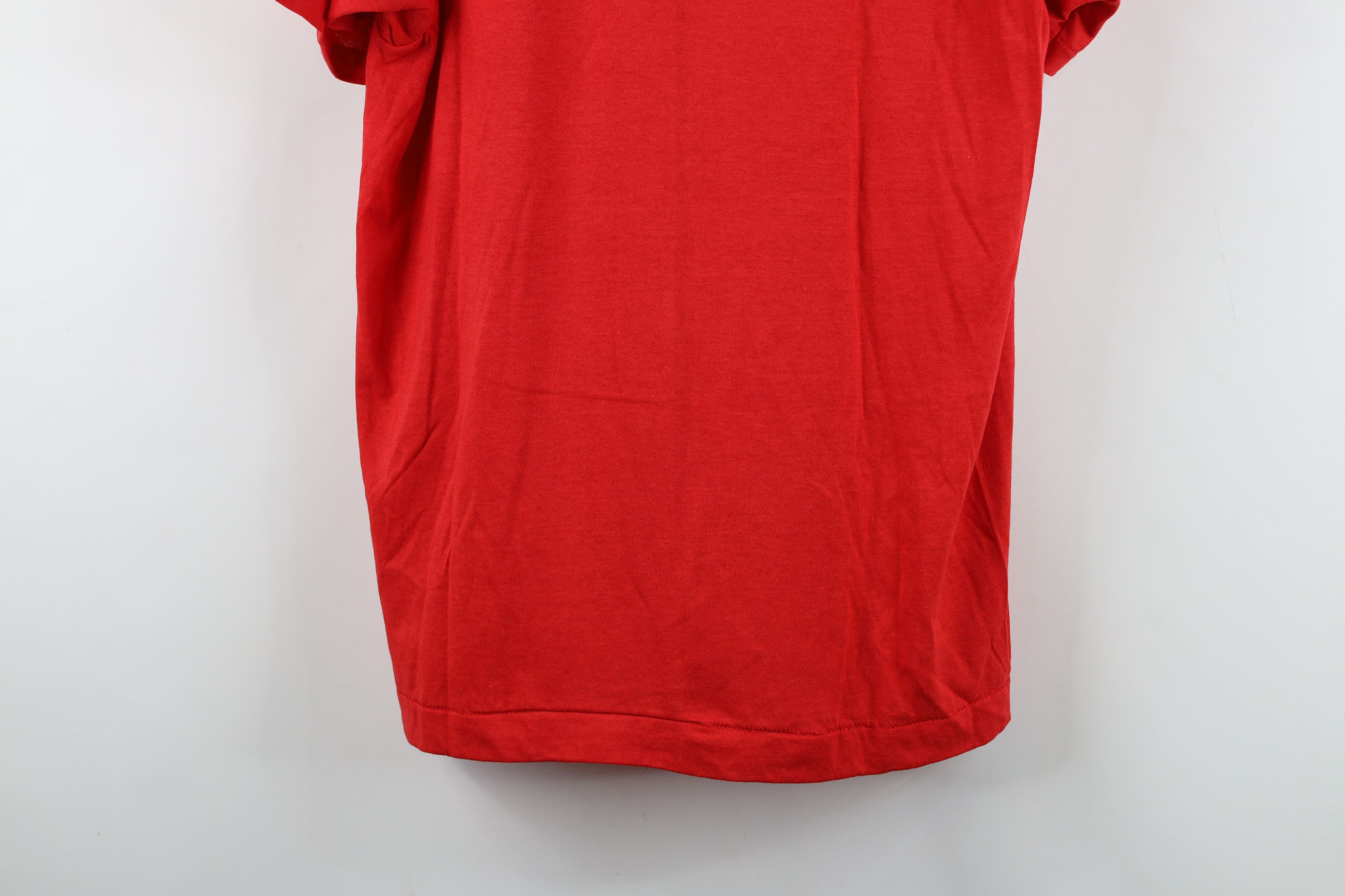 Vintage Vintage 80s Union Local 20 Short Sleeve T-Shirt Red USA Size US L / EU 52-54 / 3 - 13 Thumbnail