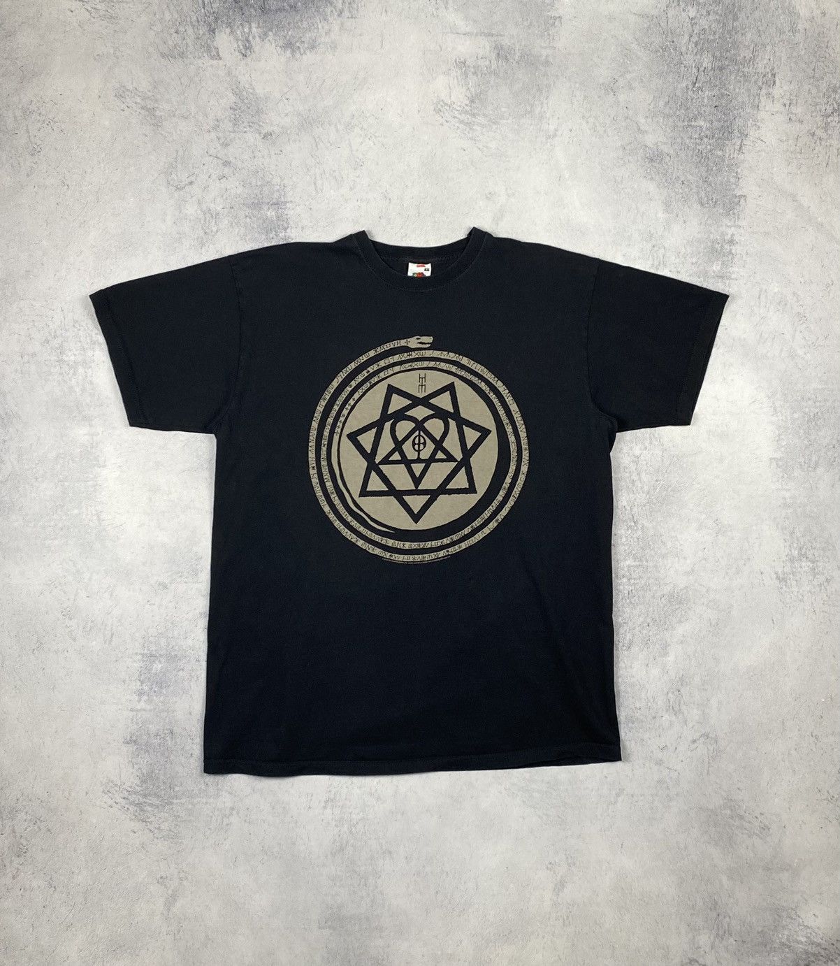 Band Tees × Vintage 2013 HIM Goth Metal Heartagram Tour Tee Y2K Size US L / EU 52-54 / 3 - 3 Thumbnail