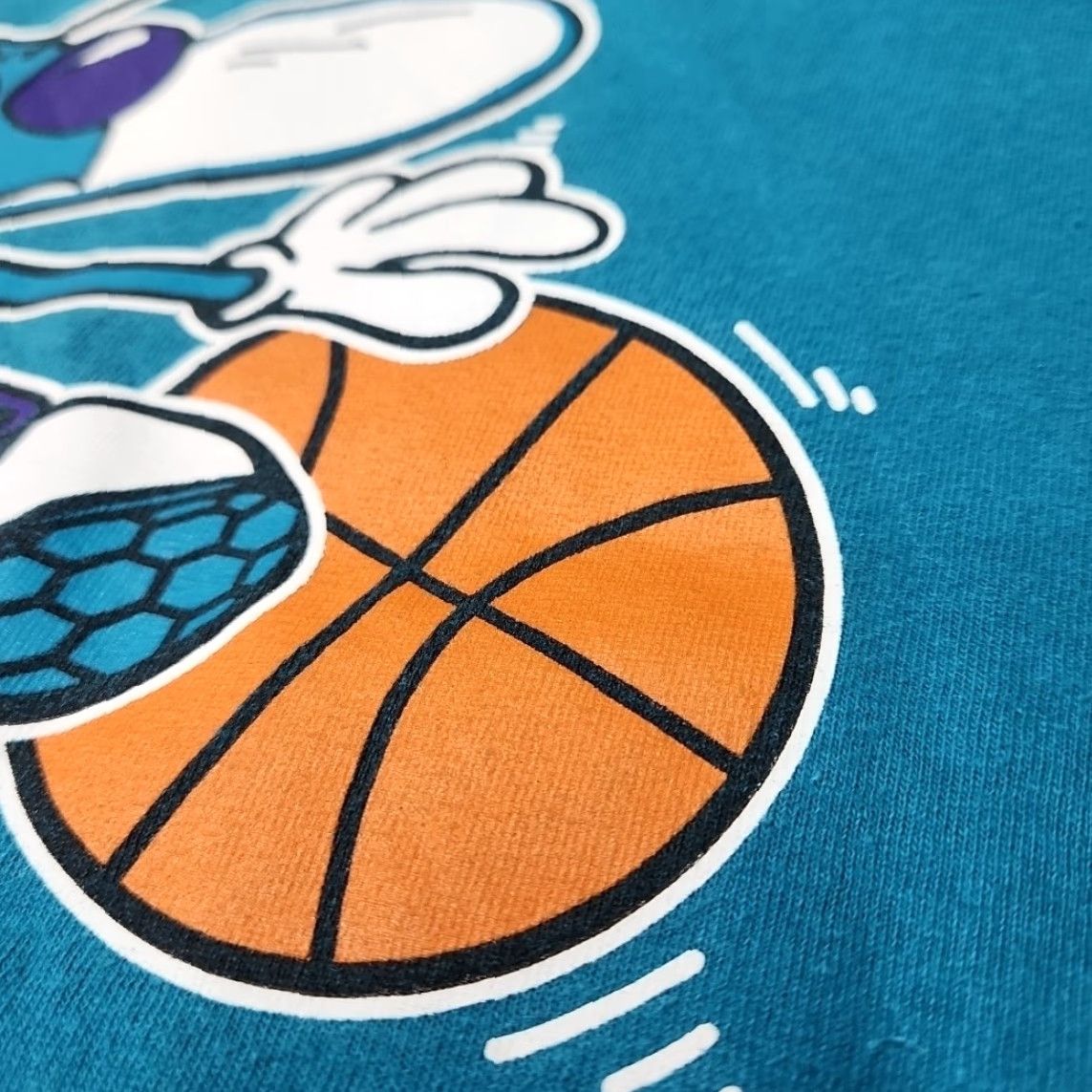 Mitchell & Ness Mitchell & Ness Charlotte Hornets T-Shirt Men Large Teal Retro Logo Graphic Print Short Sleeve Crew Neck Cotton Shirt Nike Size US L / EU 52-54 / 3 - 6 Thumbnail
