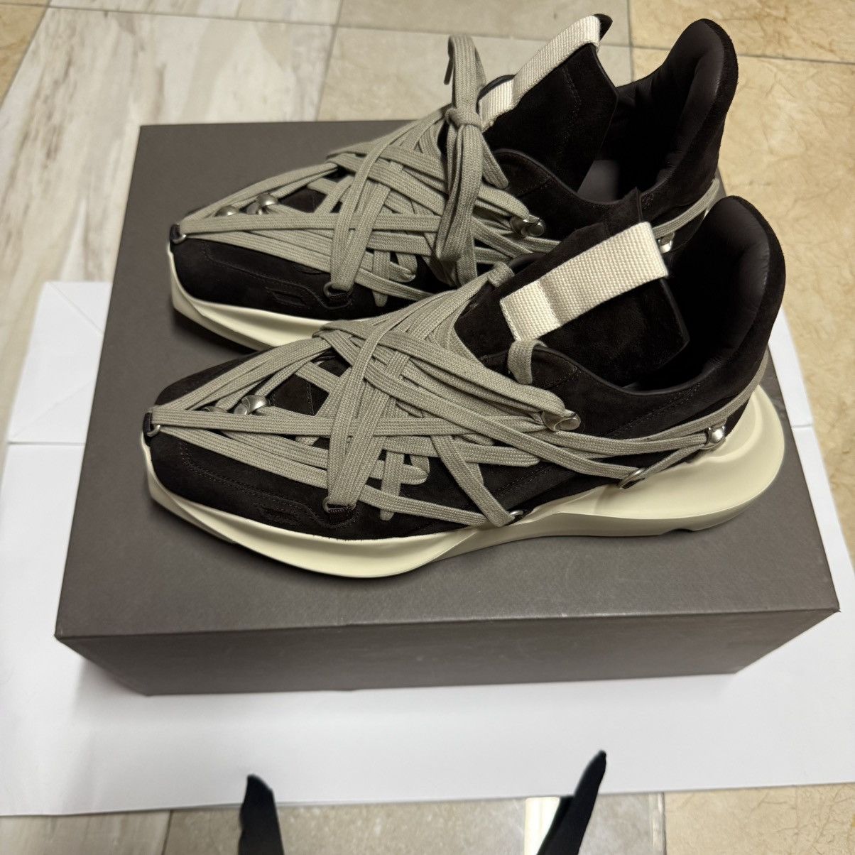 Rick Owens Rick Owens Megalace Geth Runner Mahogany/Milk Size US 8 / EU 41 - 1 Thumbnail