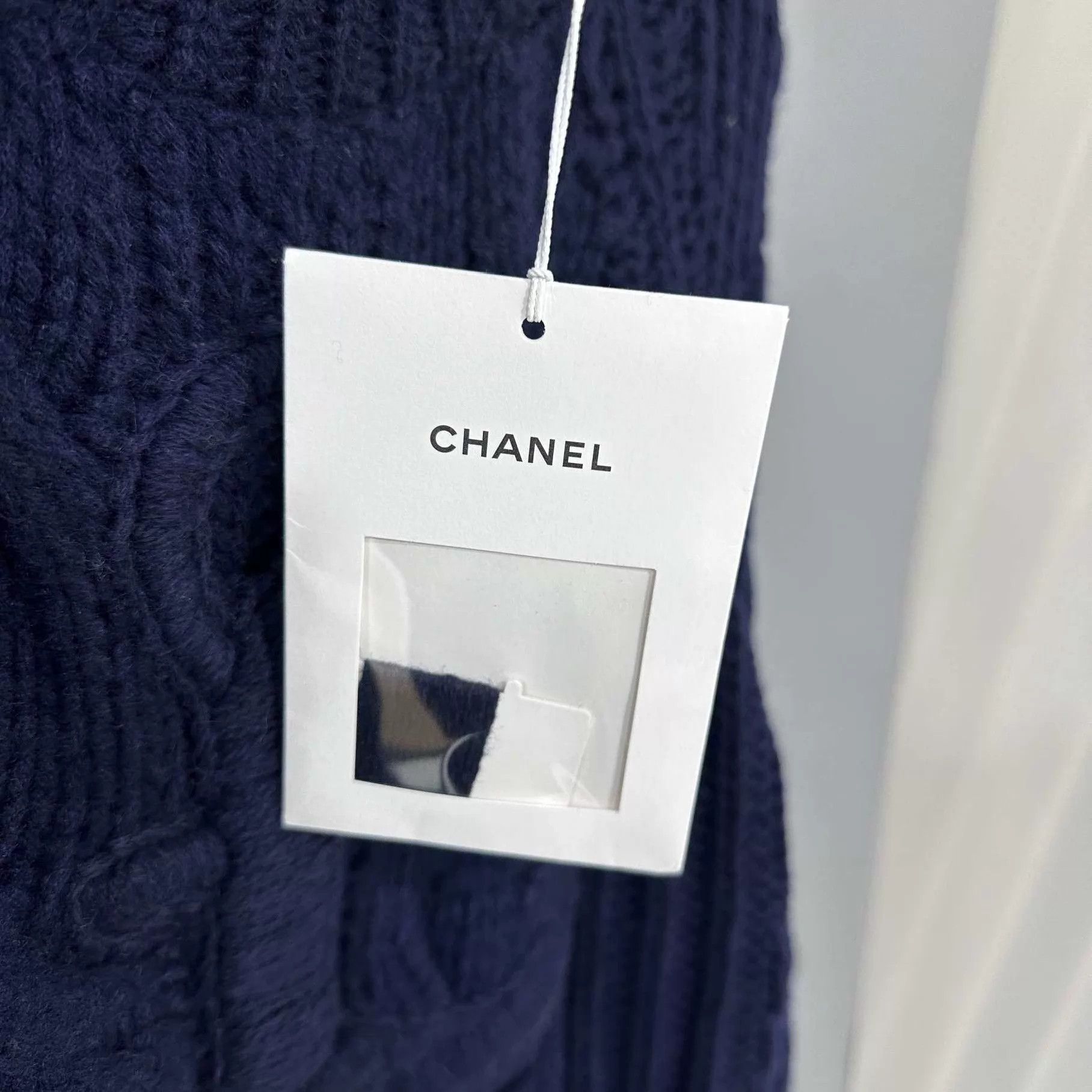 Chanel Chanel Burger Series Women's Navy Knit Sweater 38 Size S / US 4 / IT 40 - 4 Thumbnail